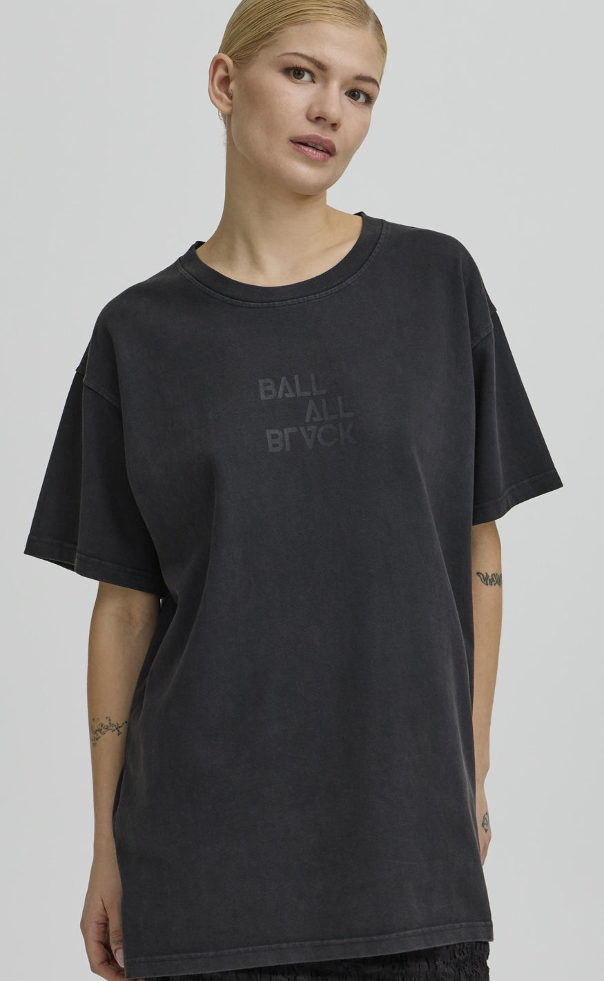 BALL Original T-Shirt - Salvira - Black