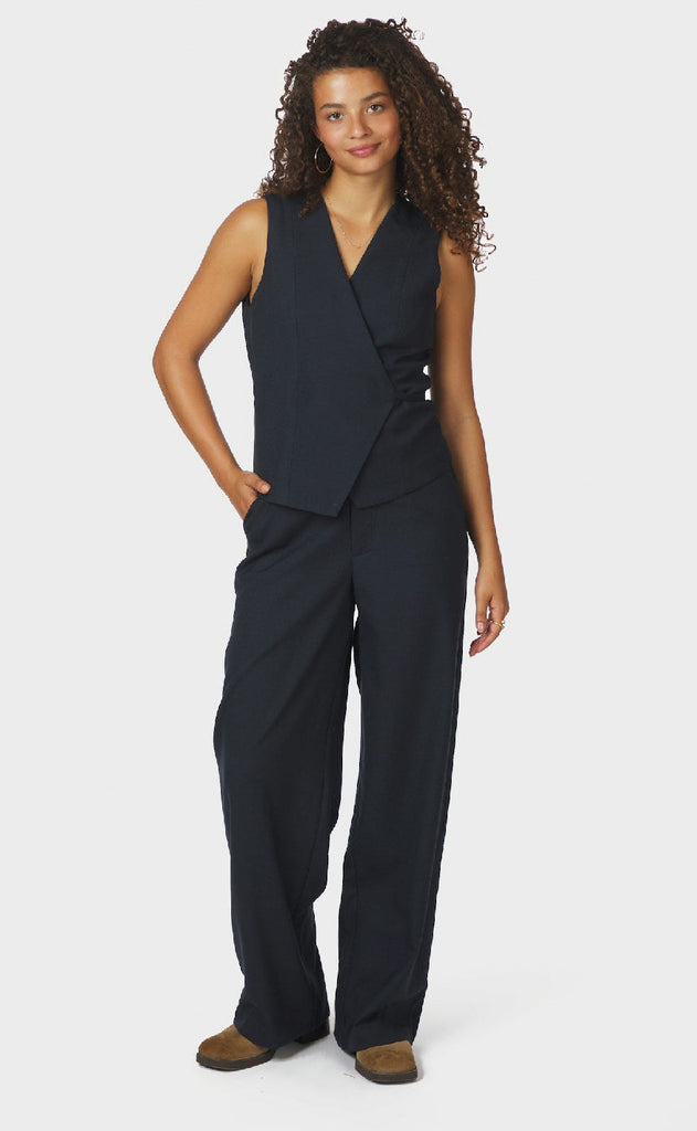 Neo Noir Vest - Samara Melange - Navy