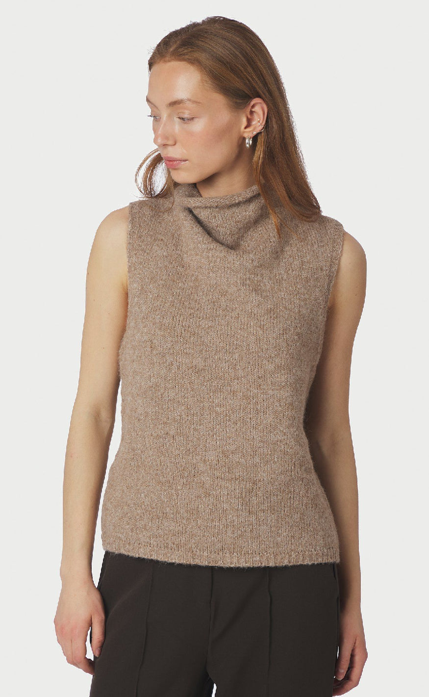 Neo Noir Topp - Odelia - Dark Sand