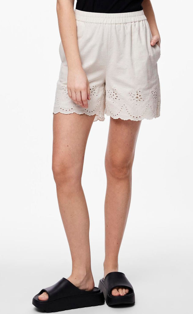 Pieces Shorts - Almina Embroidery - Birch