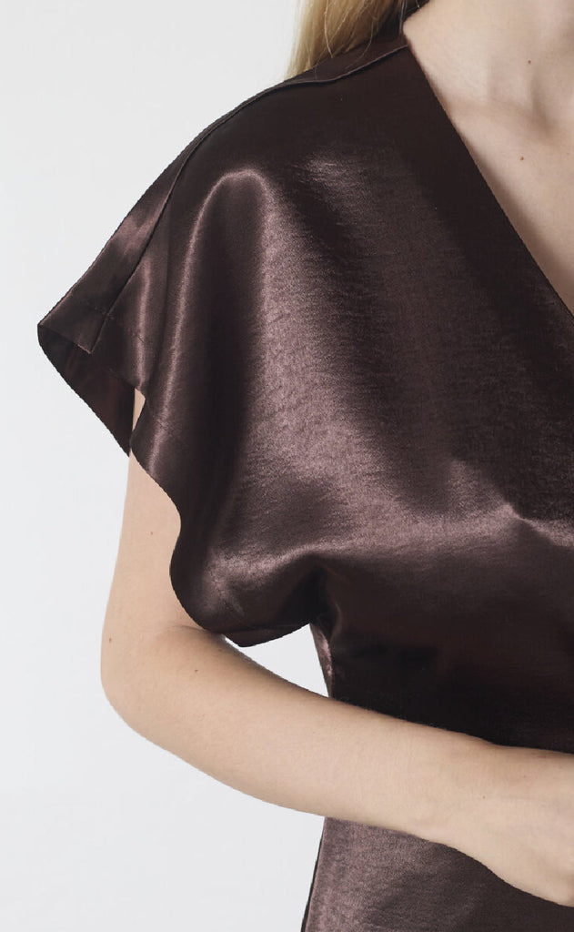 Sisters Point Vest - Gevela-VE4 - Brown