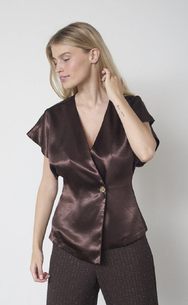 Sisters Point Vest - Gevela-VE4 - Brown