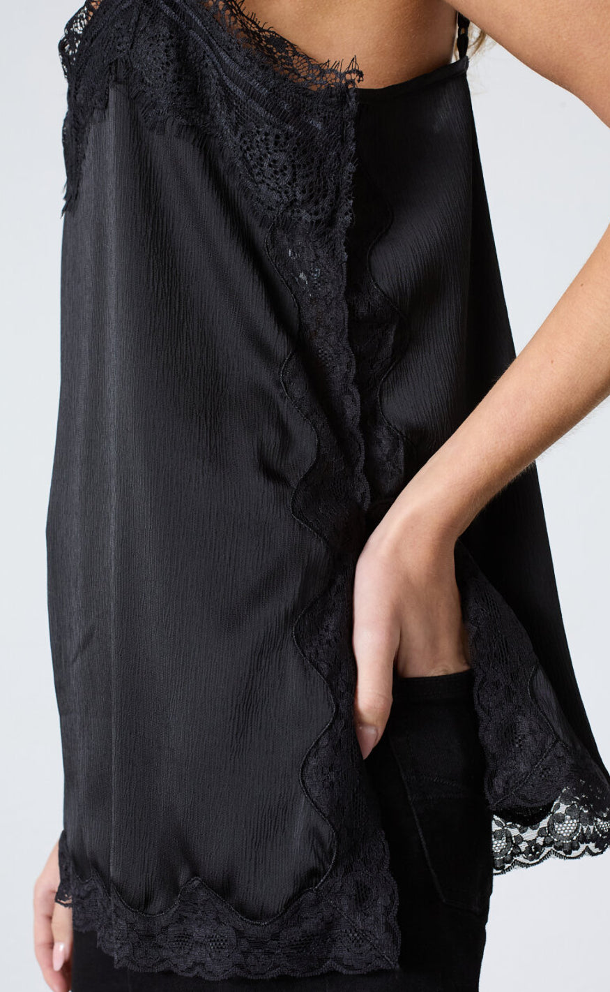 Sisters Point Topp - Isolde-ST1 - Black