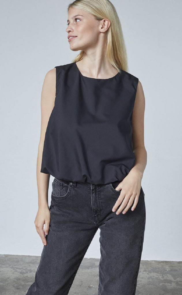 Sisters Point Topp - Gifo - Black
