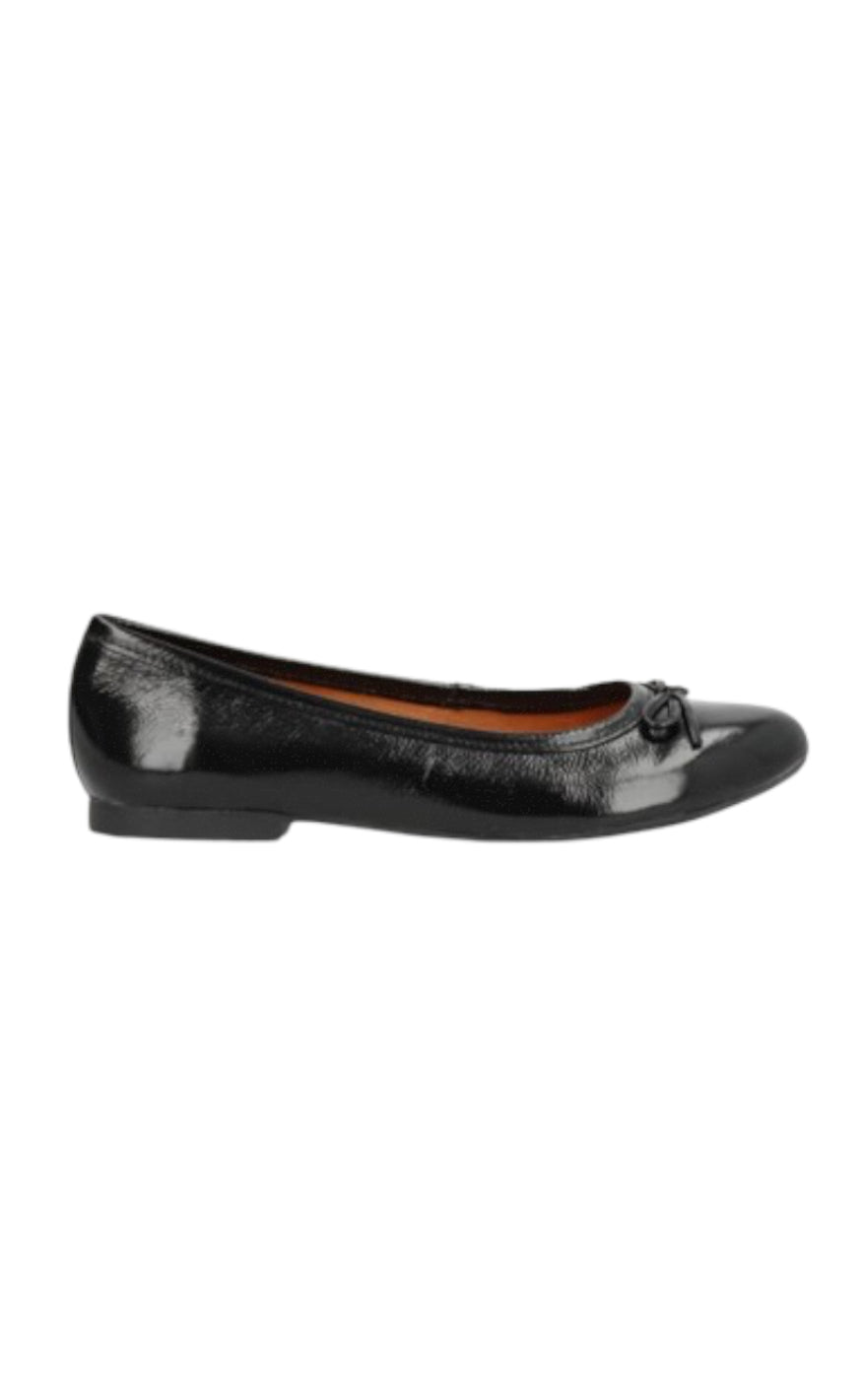 Phenumb Ballerina - Bisque - Leather Patent Black