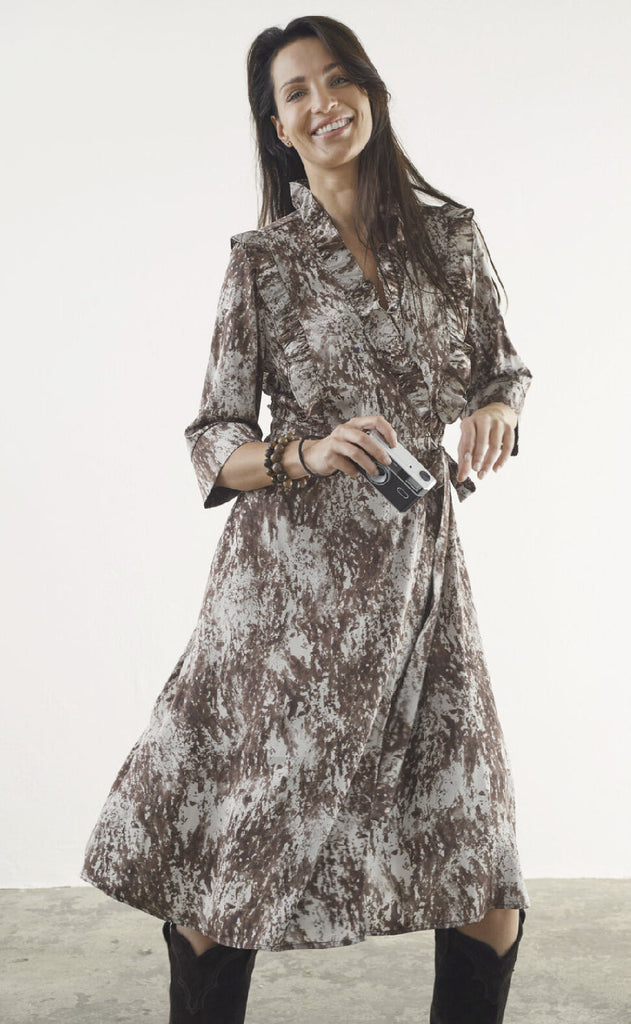 Love & Divine Kjole - Love1381 - Brown Graphic