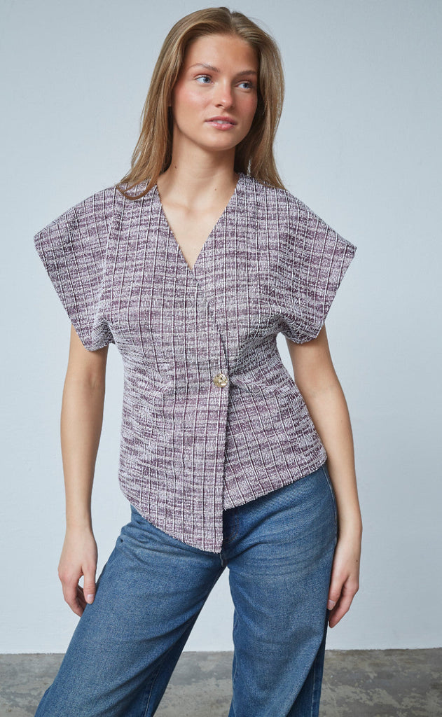 Sisters Point Vest - Evela - D. Bordeaux