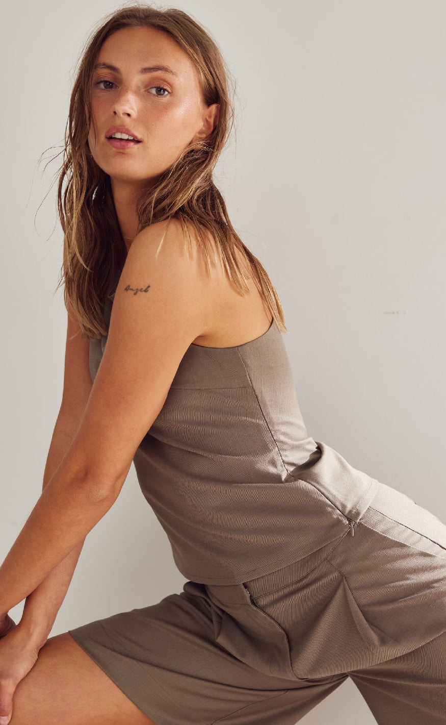 Noella Topp - Lauren - Timber Brown