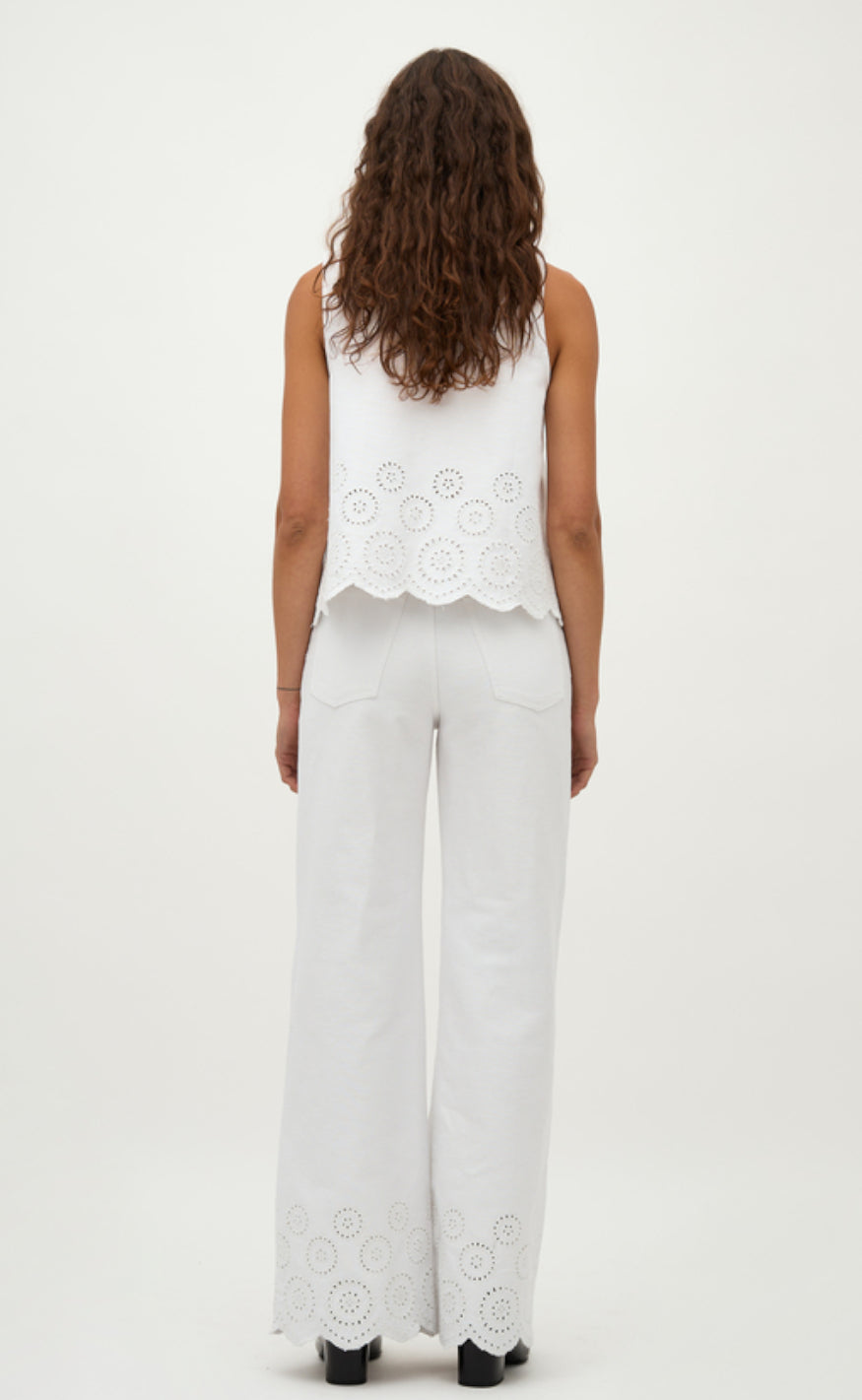 Global Funk Topp - Rihne Scallop-G - White