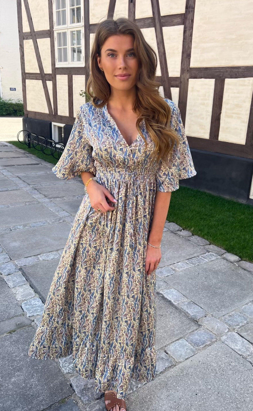 Continue Kjole - Thilde - Yellow Paisley