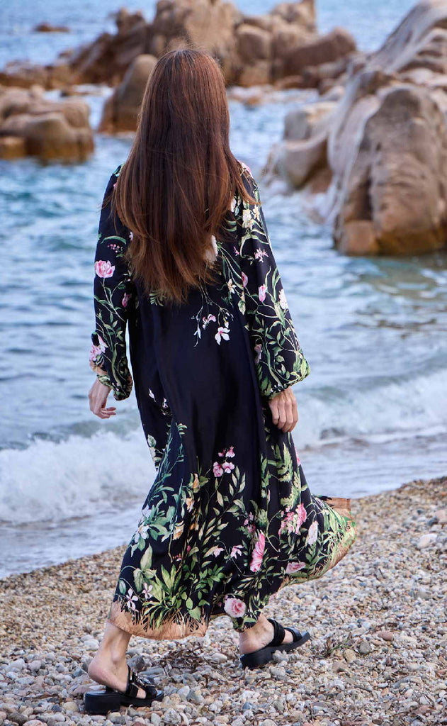 Black Colour Kjole - Zennia - Black Flower