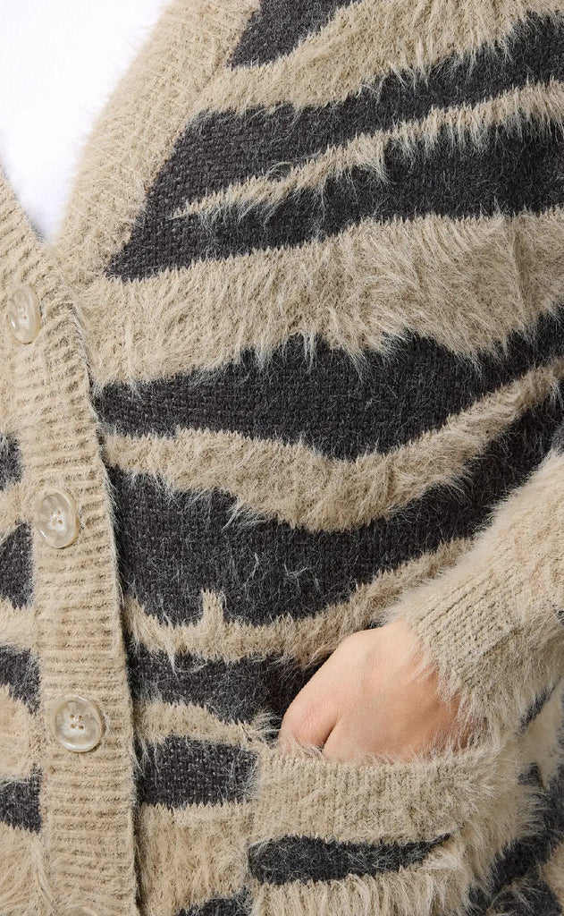 Noisy May Cardigan - Flynn - Obsidian Zebra