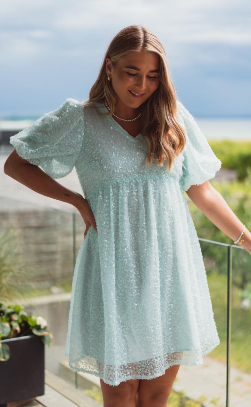 A-View Kjole - Scarlet - Light Blue