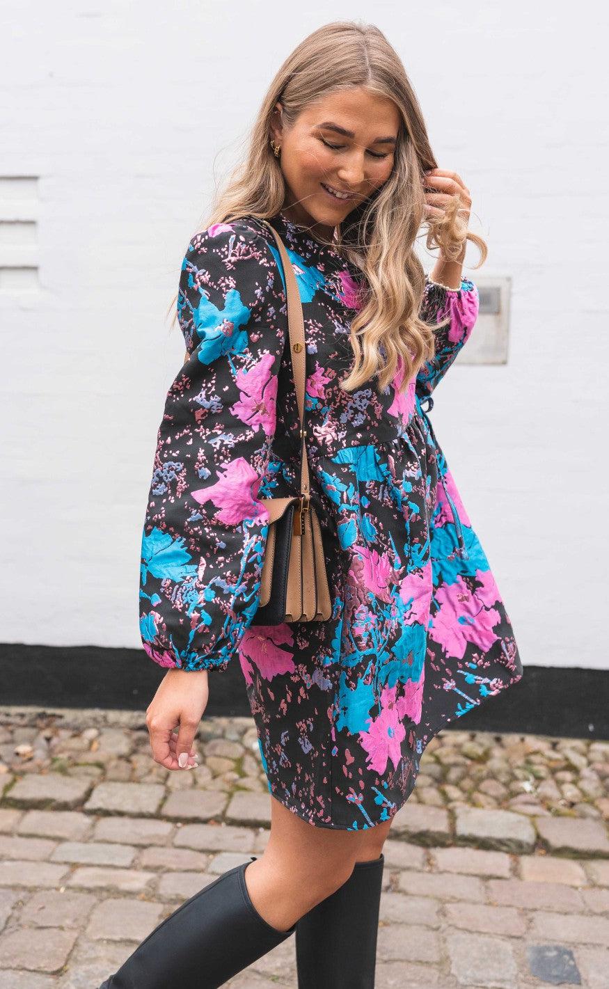 A-View Kjole - Veli - Black/Pink/Blue