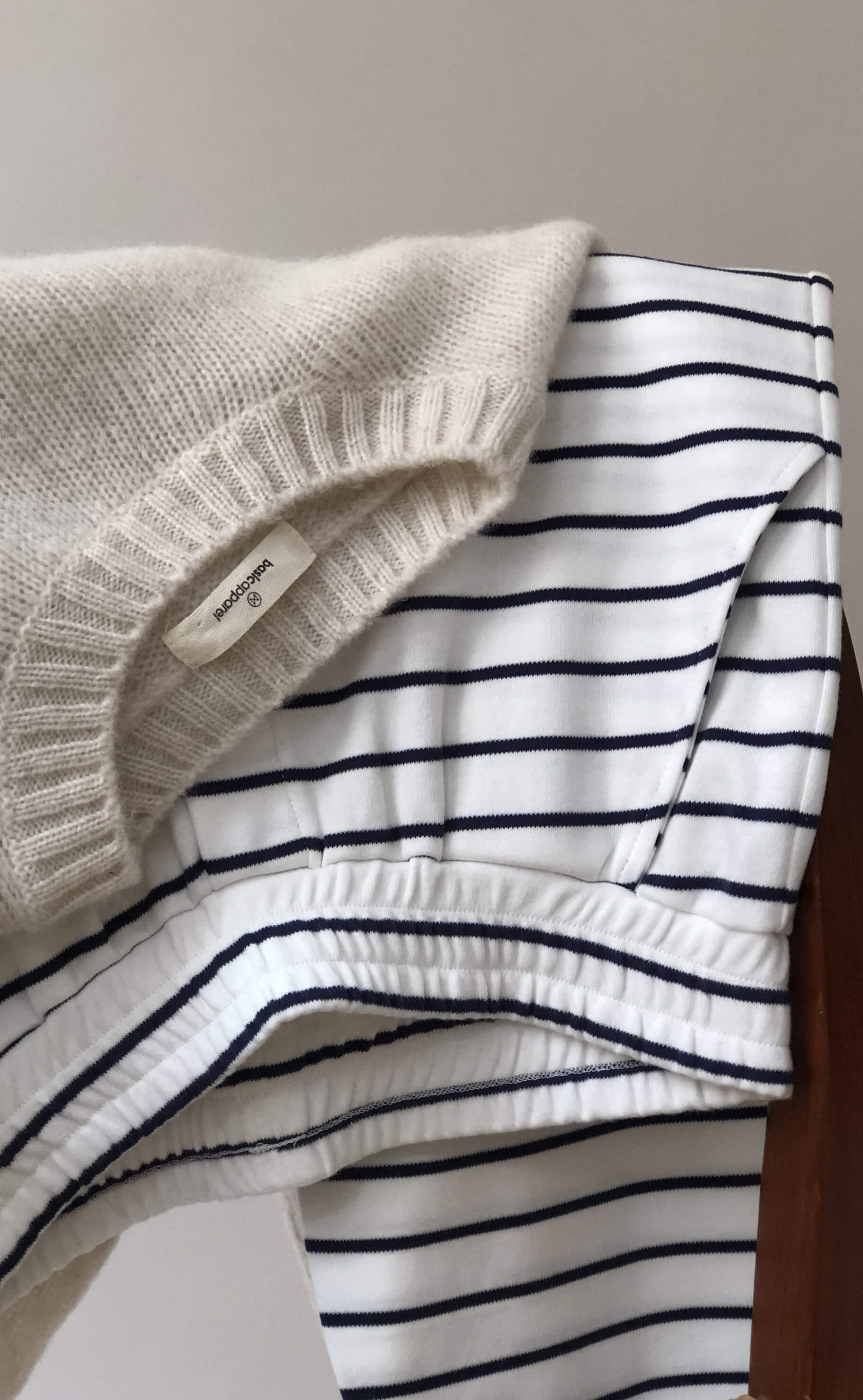 Basic Apparel Bukser - Saga Striped - Off White / Navy