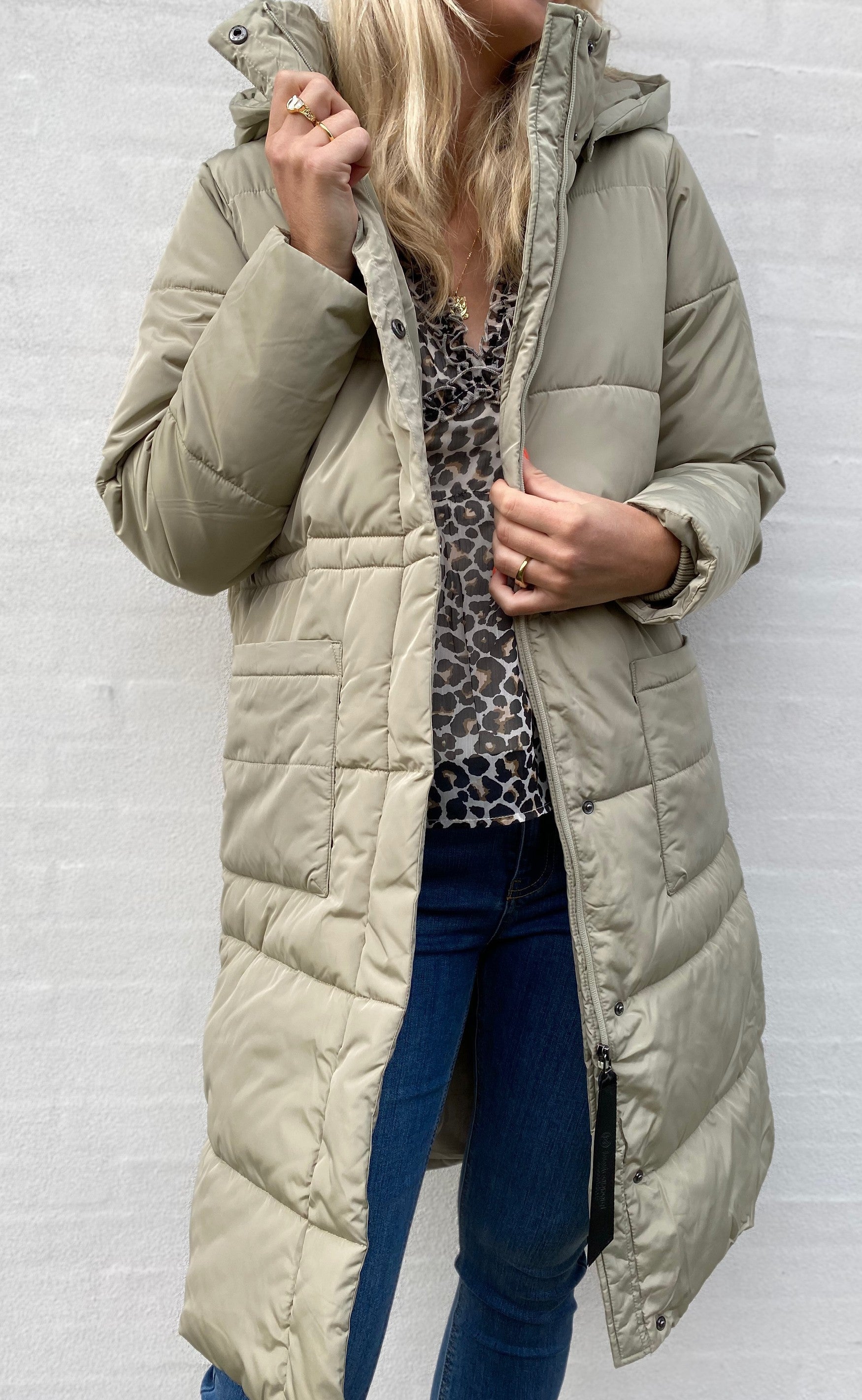 Basic Apparel Jakke - Dagmar Long - Moss Gray