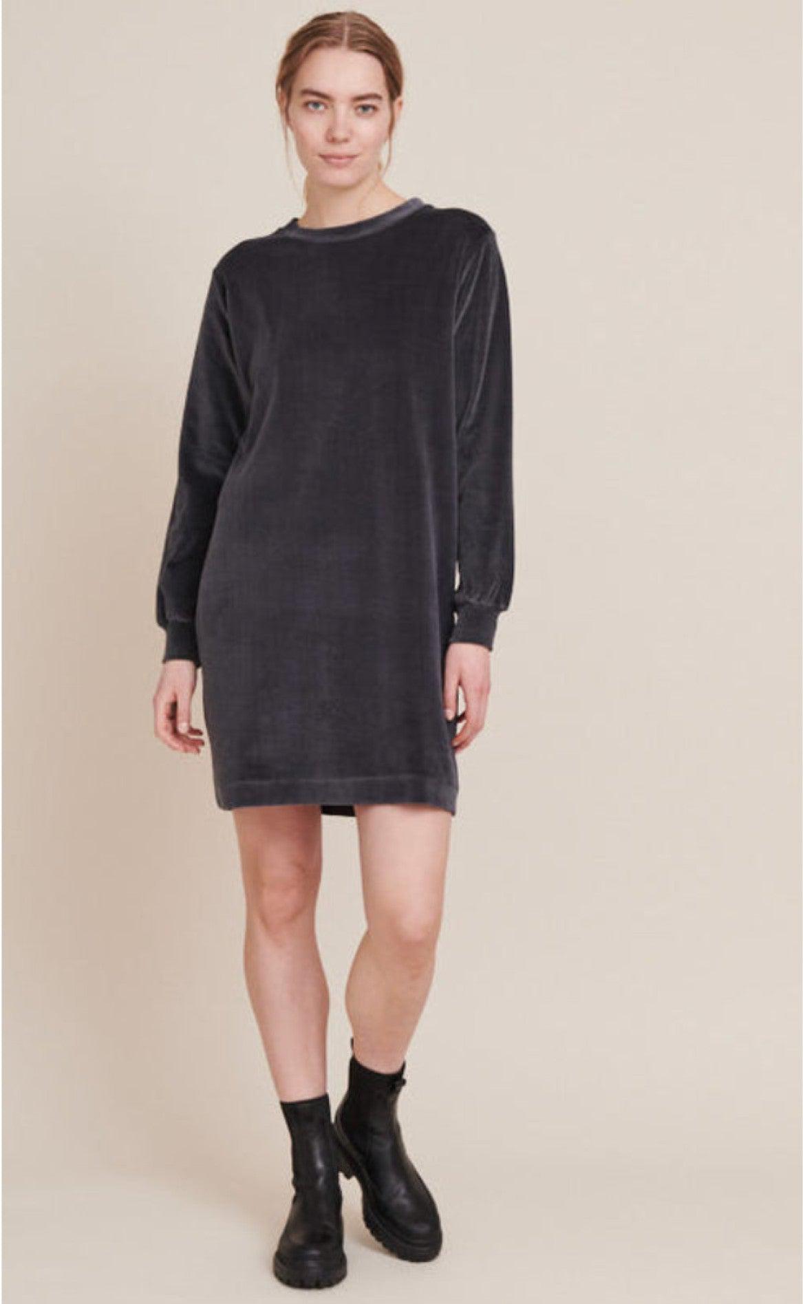 Basic Apparel Kjole - Cindy - Blackened Pearl