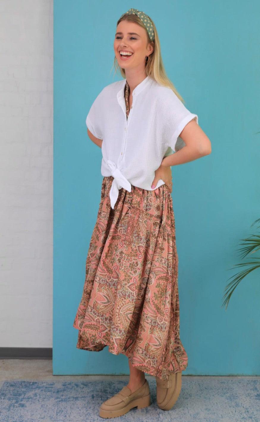 Black Colour Bluse - Dune Tie - White