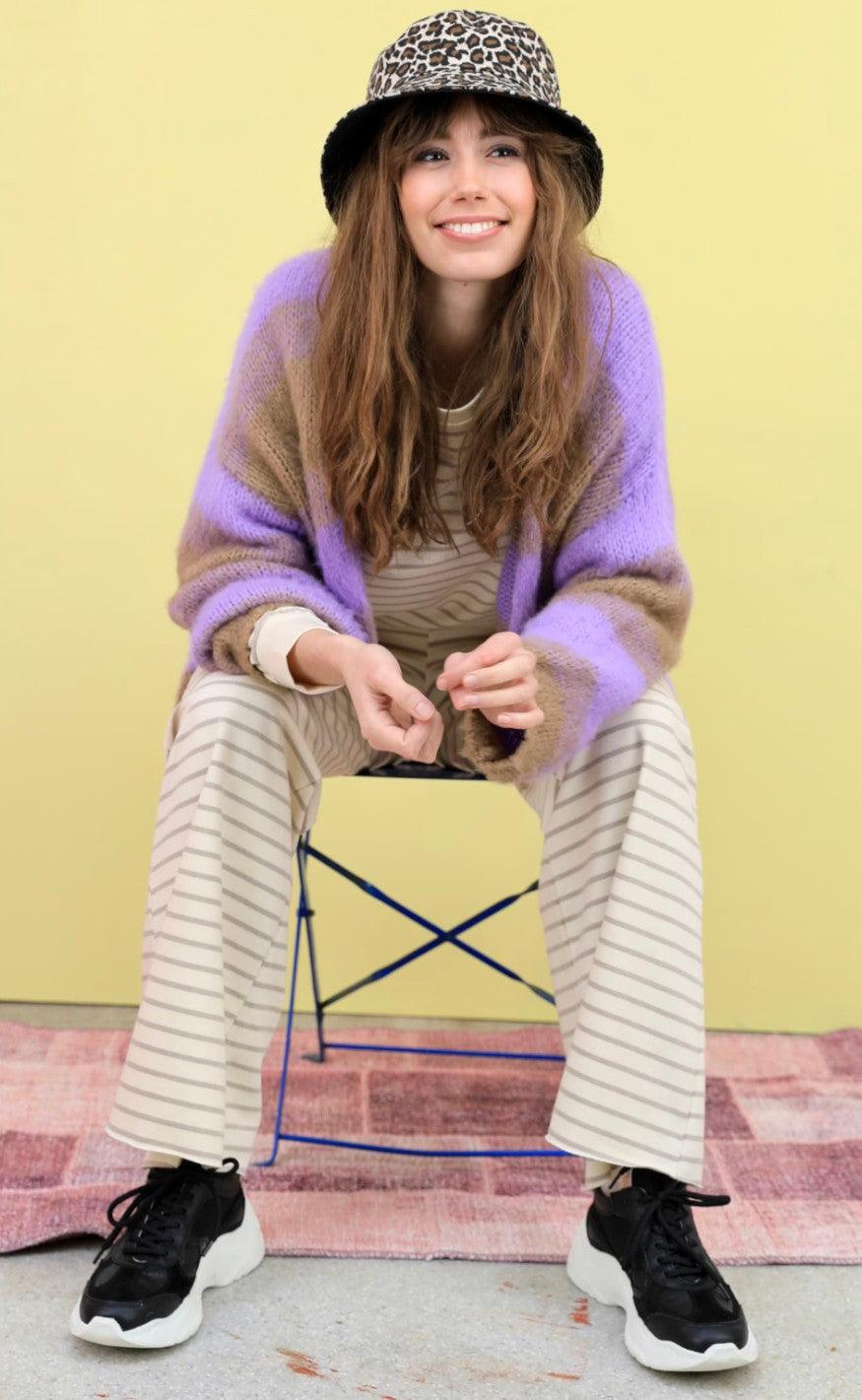 Black Colour Bluse - Jamie - Beige Stripe