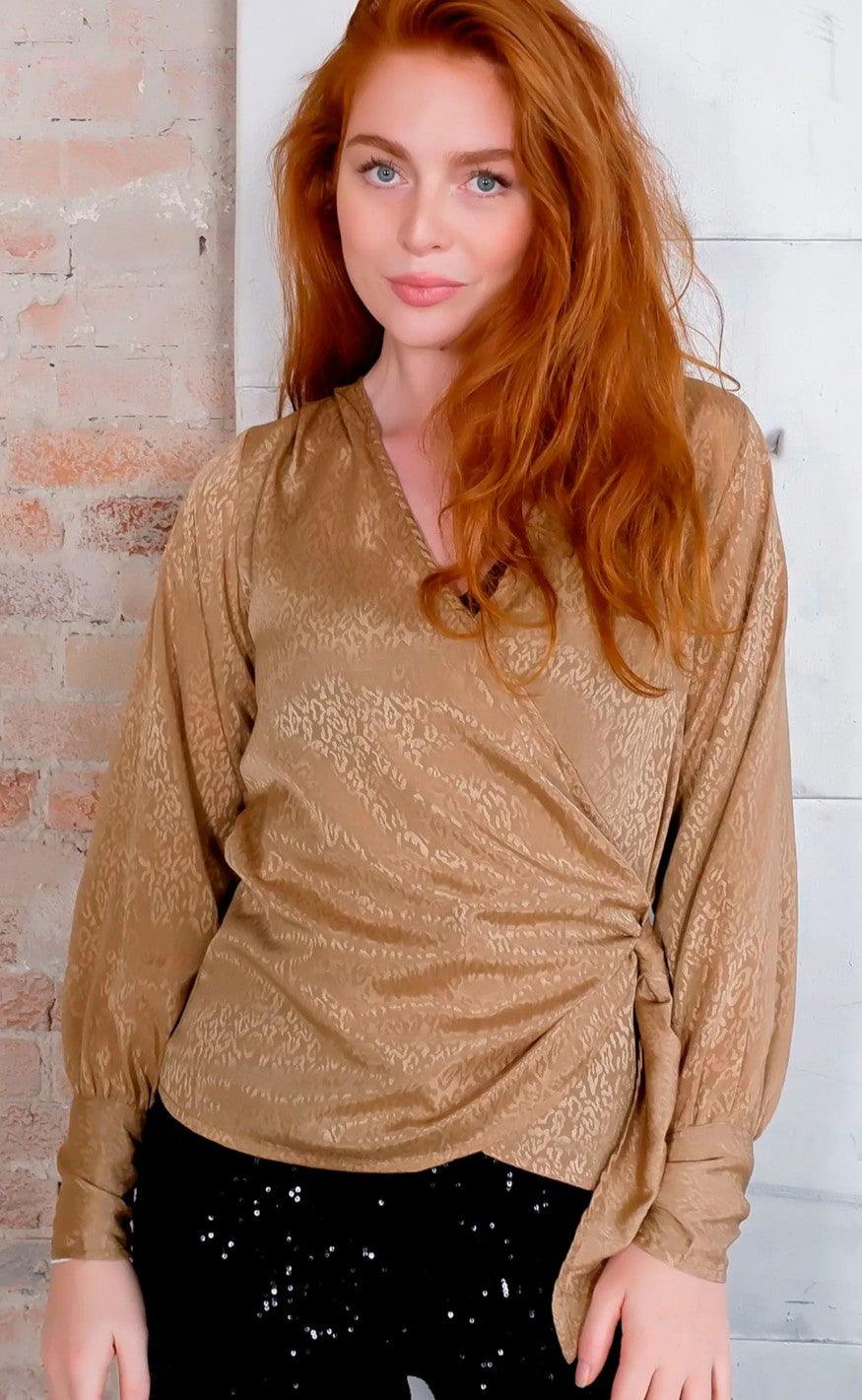 Black Colour Bluse - Luna Kay - Gold Caramel