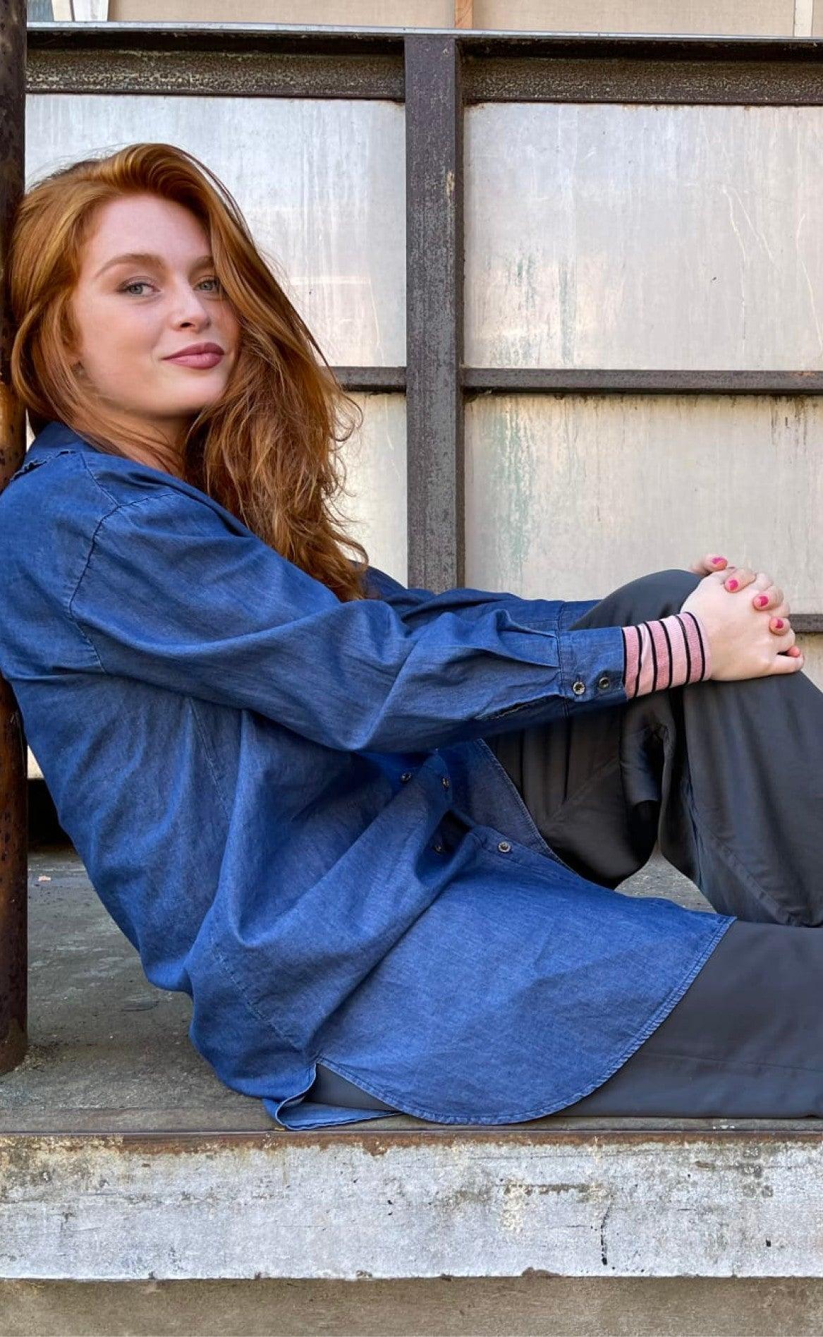 Black Colour Bluse - Virginia - Blue Denim