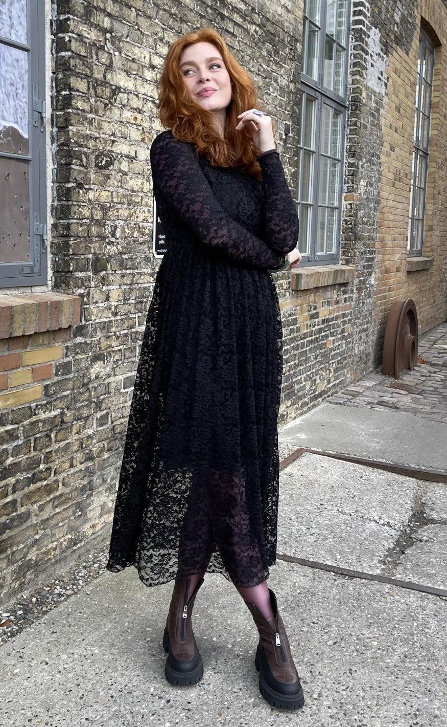 Black Colour Kjole - Eloise Lace - Black