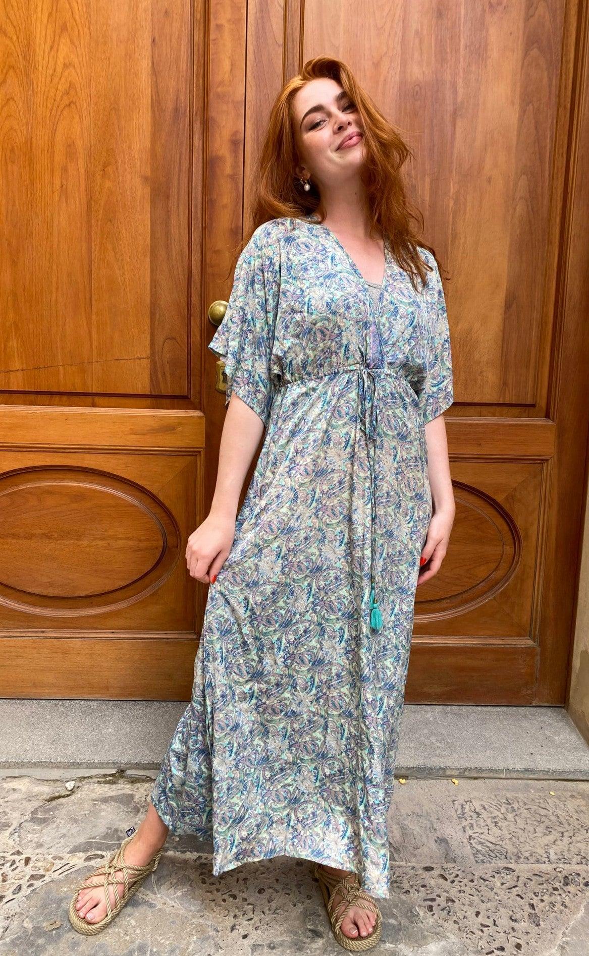 Black Colour Kjole - Luna Long V-Neck - Pastel Mint