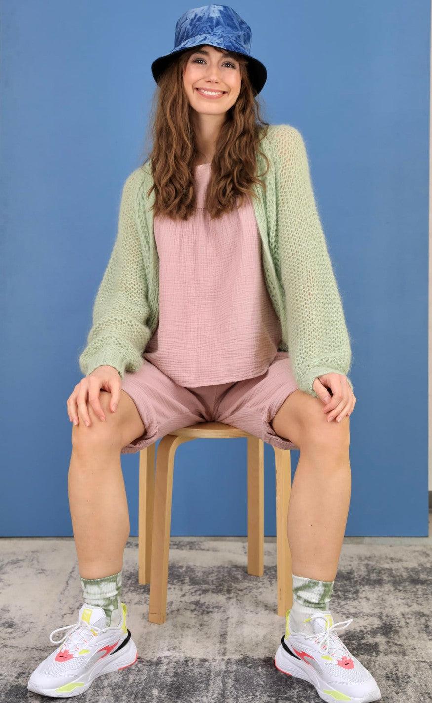 Black Colour Shorts - Dune - Rose