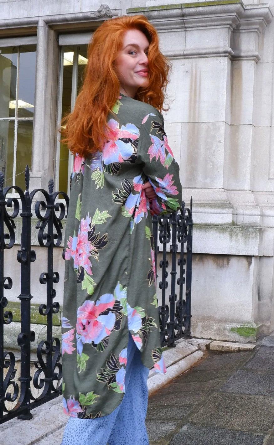 Black Colour Skjortekjole - Luna Kaftan - Floral Army