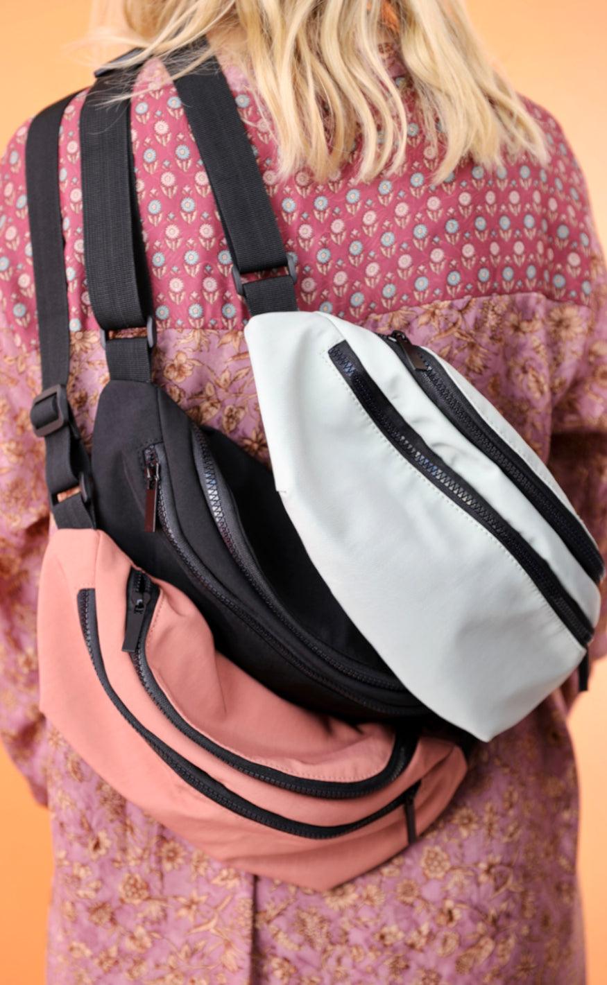 Black Colour Taske - Vada Matte Nylon - Pepe Rose