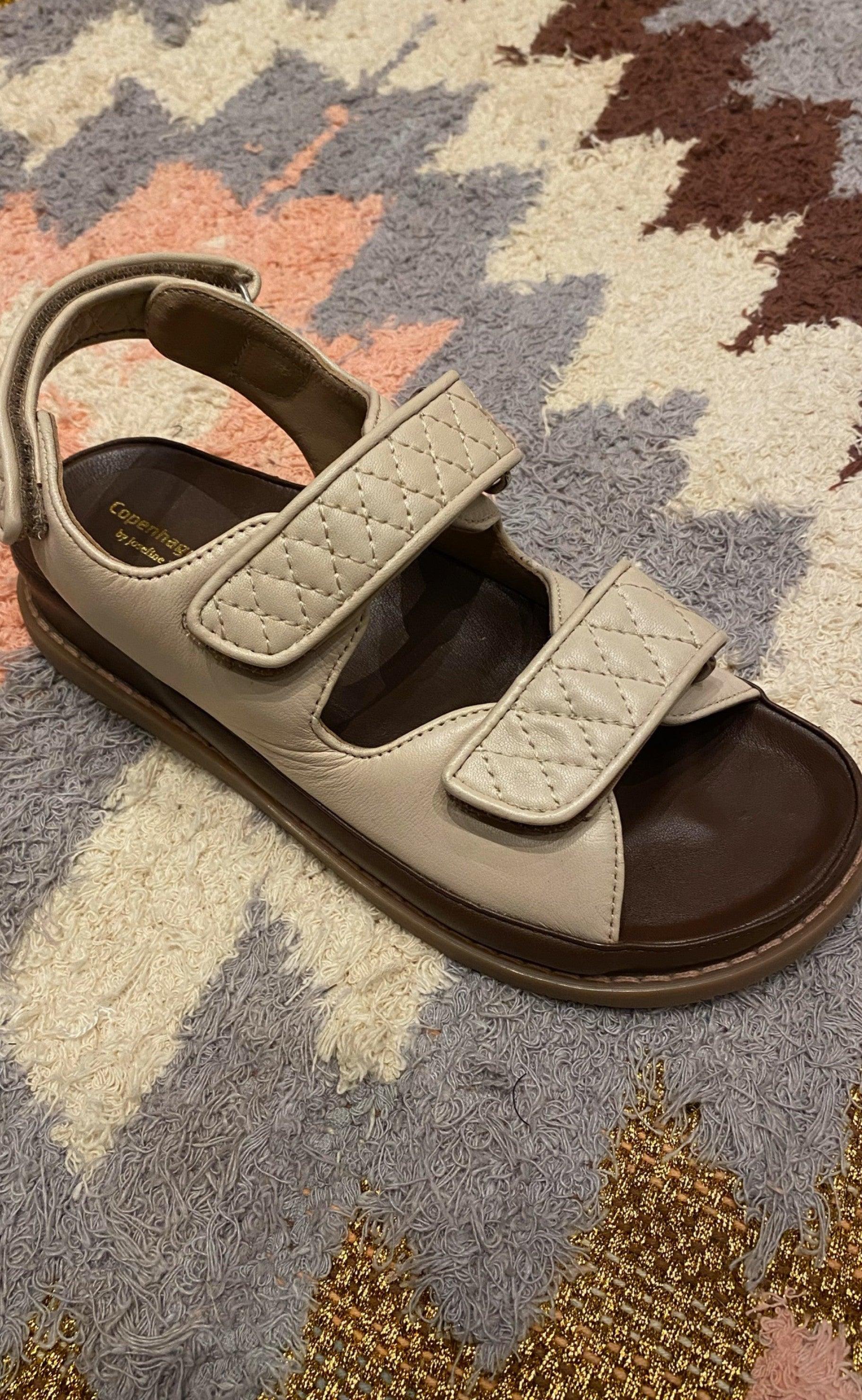Copenhagen Shoes By Josefine Valentin Sandal - Luxury Mood - Beige