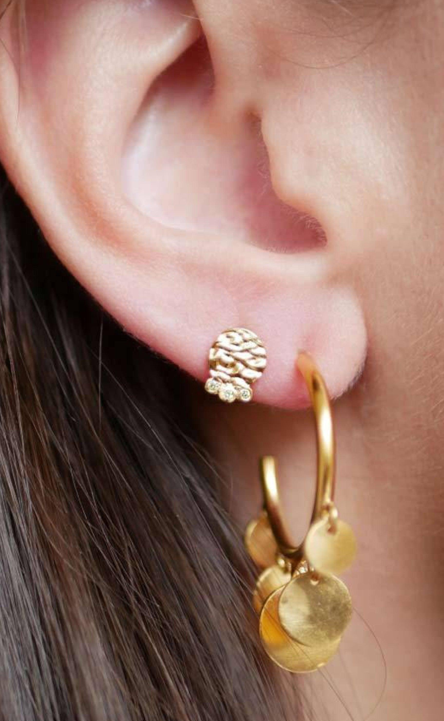 ENAMEL Copenhagen Øreringe / Stud - Hammered Coin - Gold