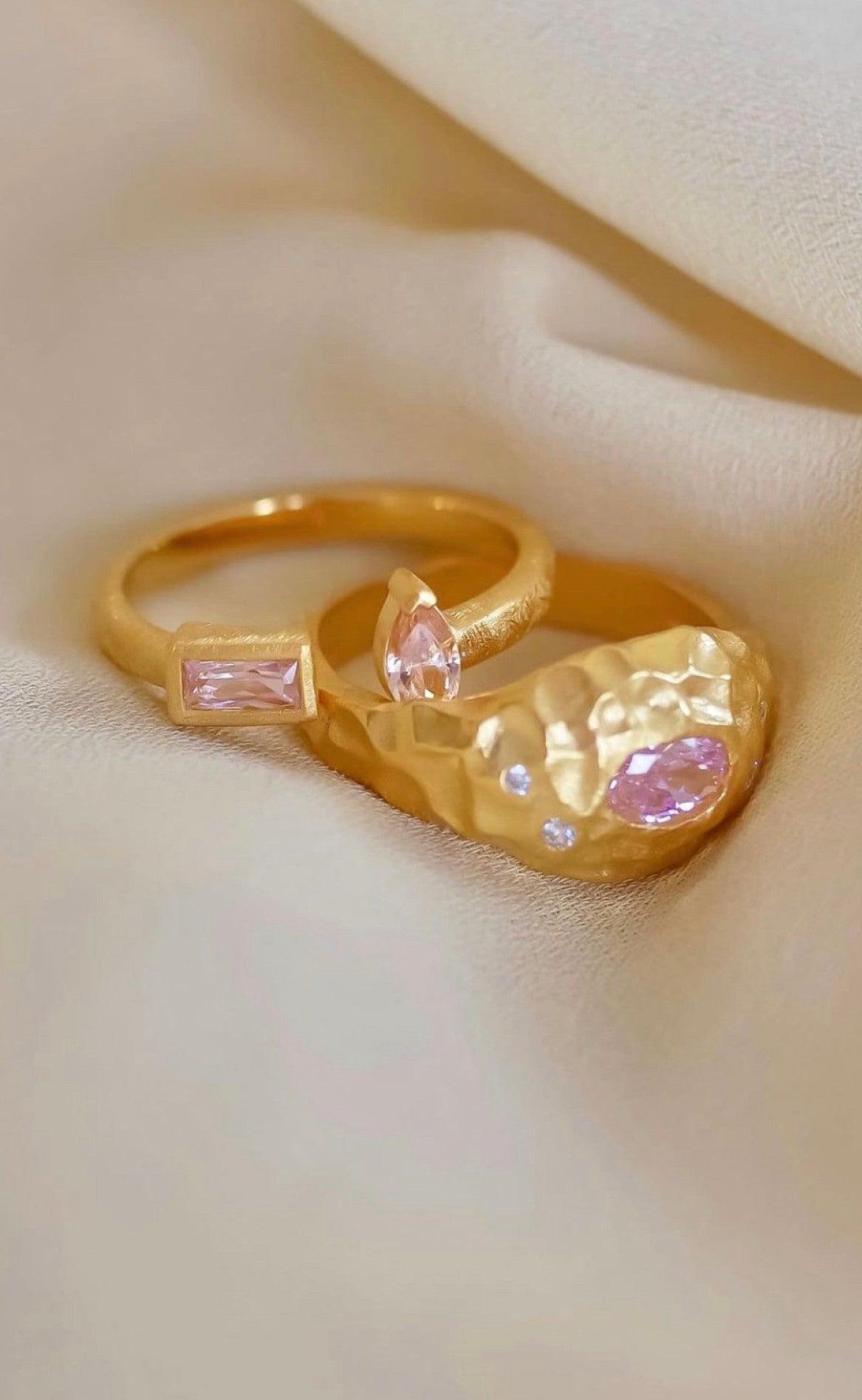 ENAMEL Copenhagen Ring - Isolde - Peach/ Light Pink