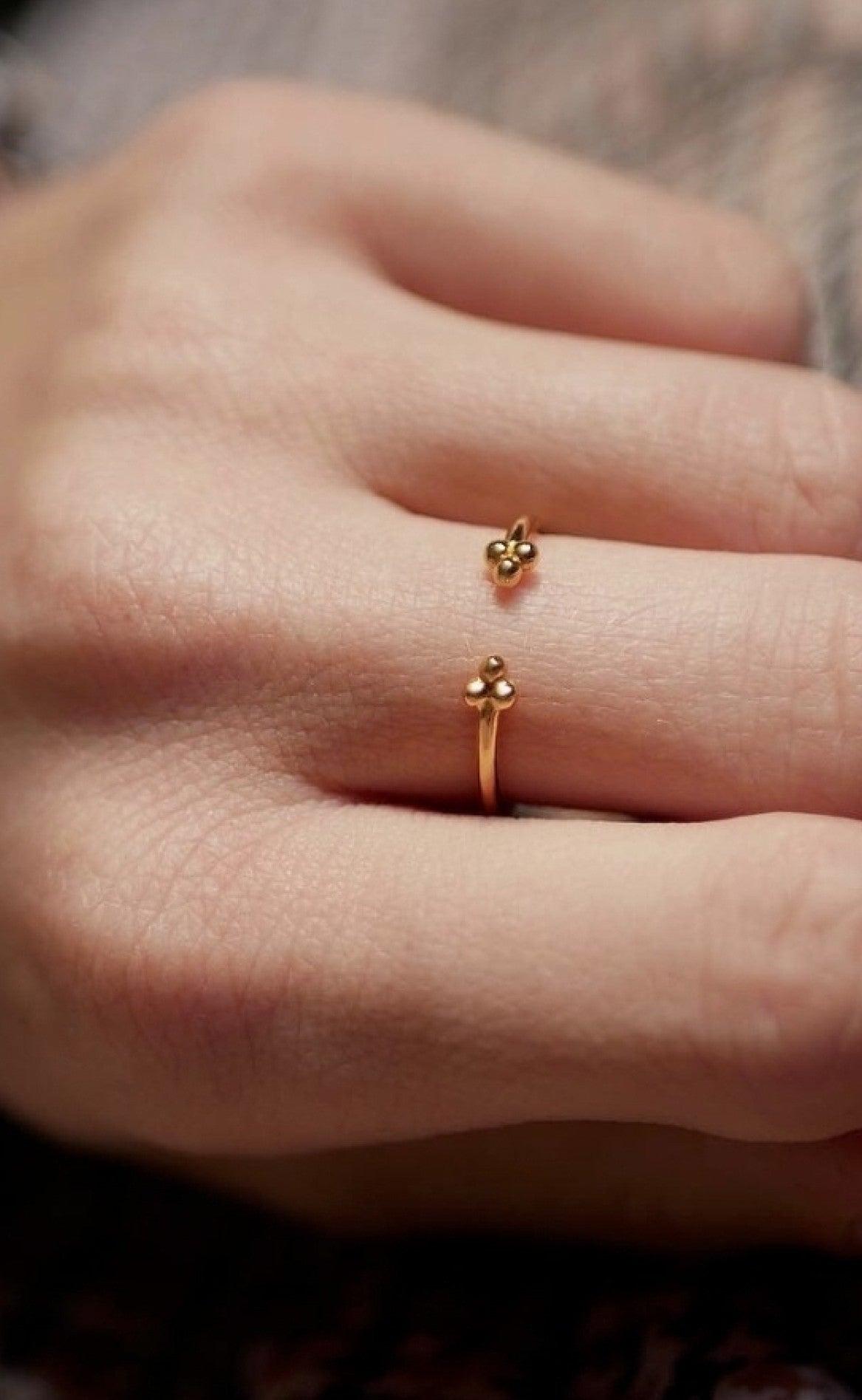 ENAMEL Copenhagen Ring - Simple Flower - Gold