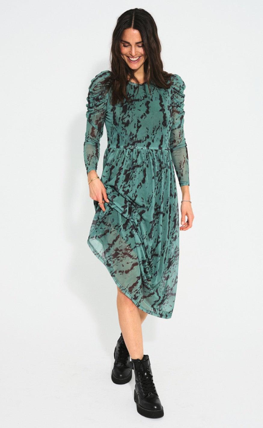 Freequent Kjole - Annah - Fir With Black