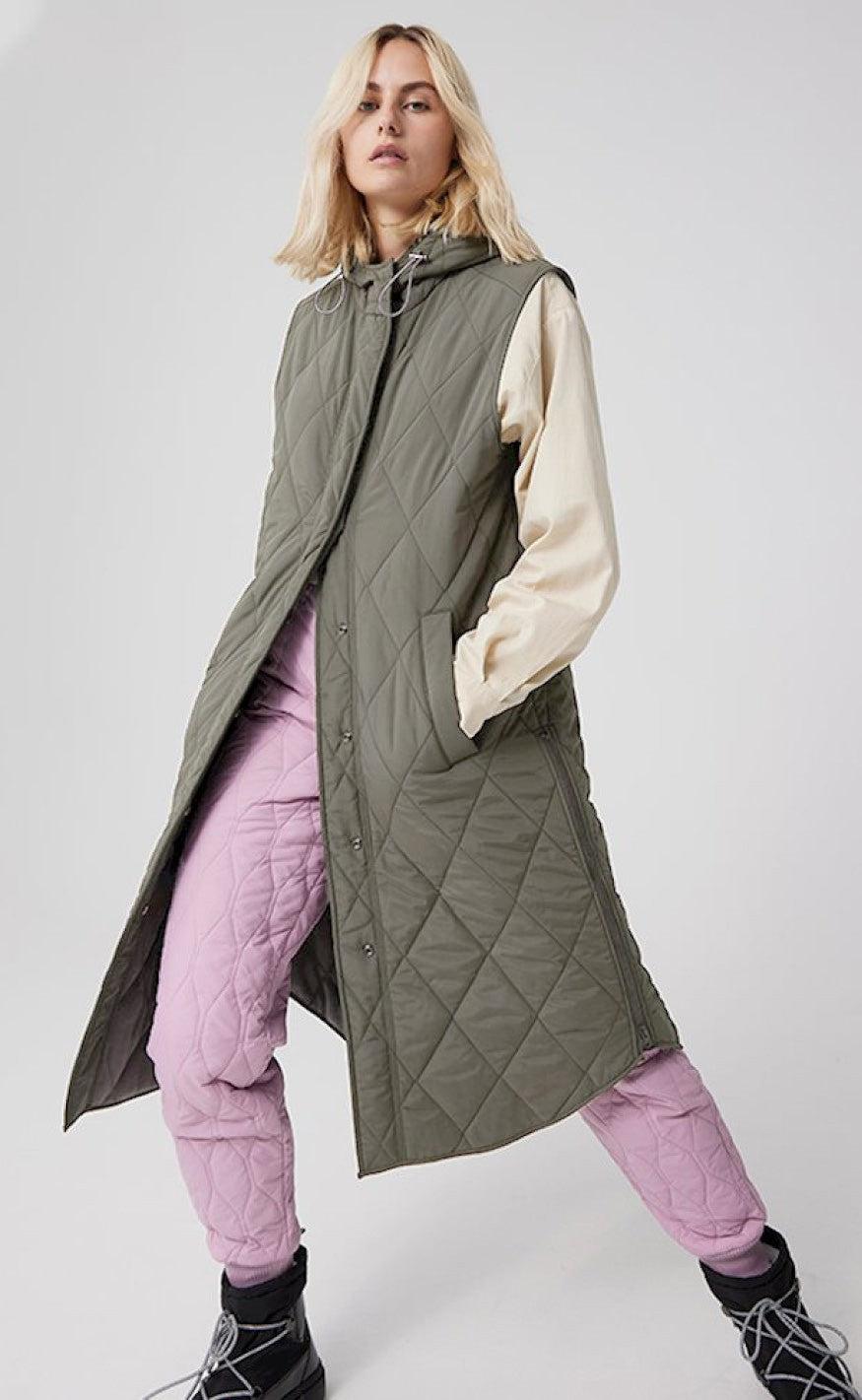 Global Funk Vest - Arabelle - Dusky Green
