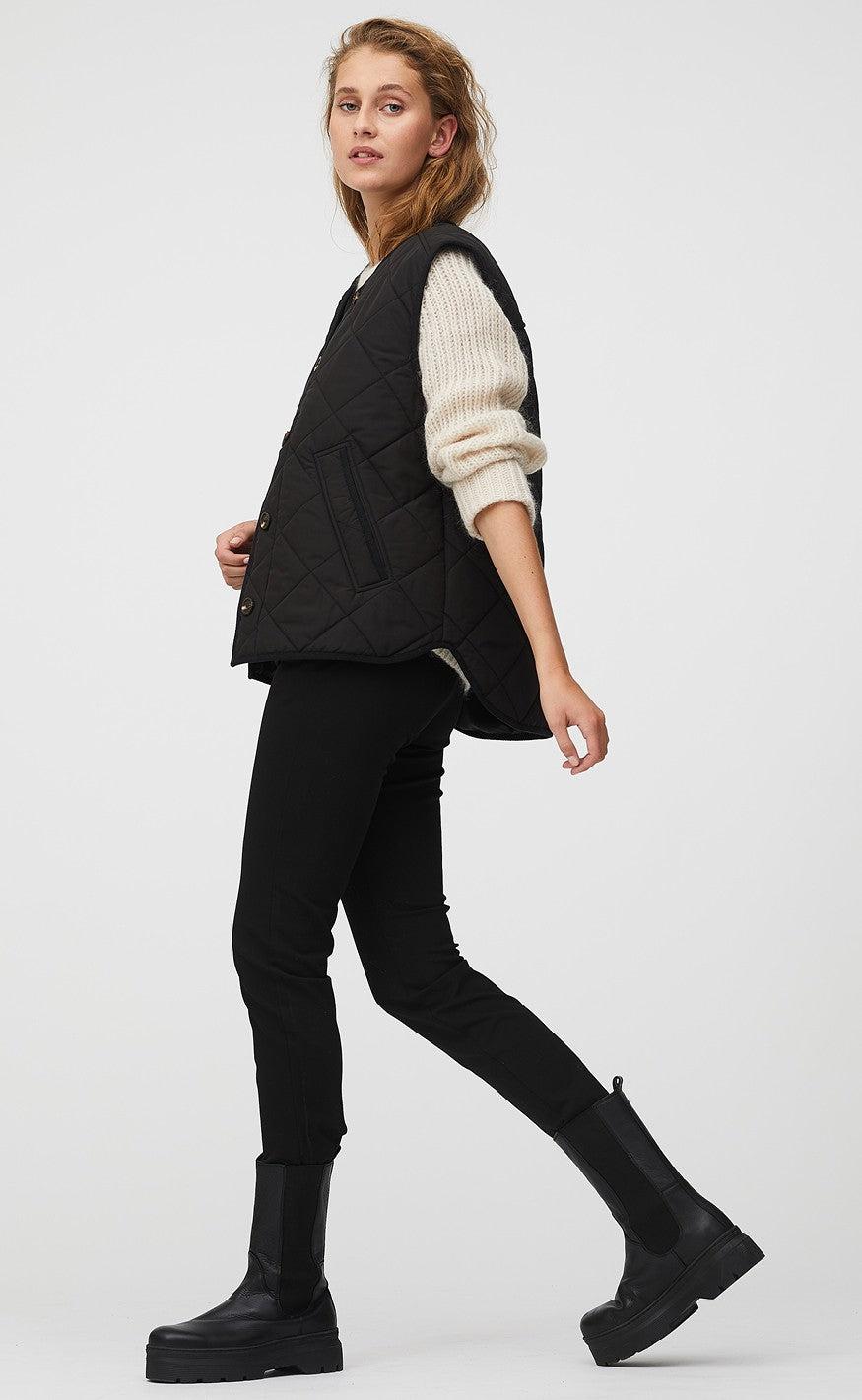 Global Funk Vest - Feeney - Black