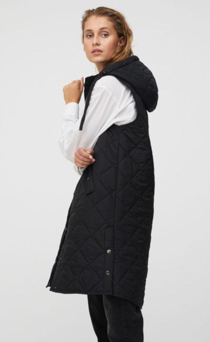 Global Funk Vest - Jace - Black