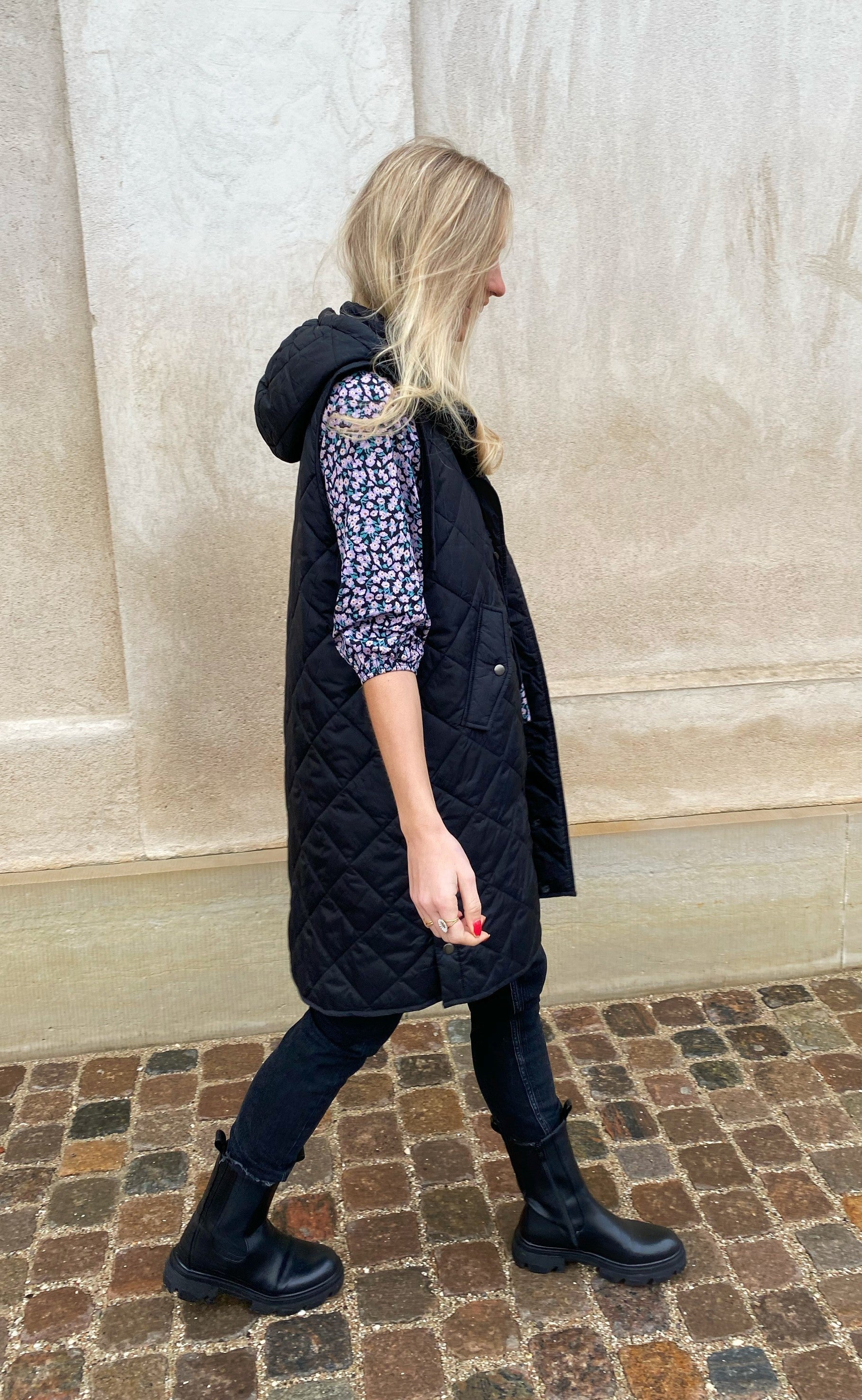 Global Funk Vest - Jace - Black