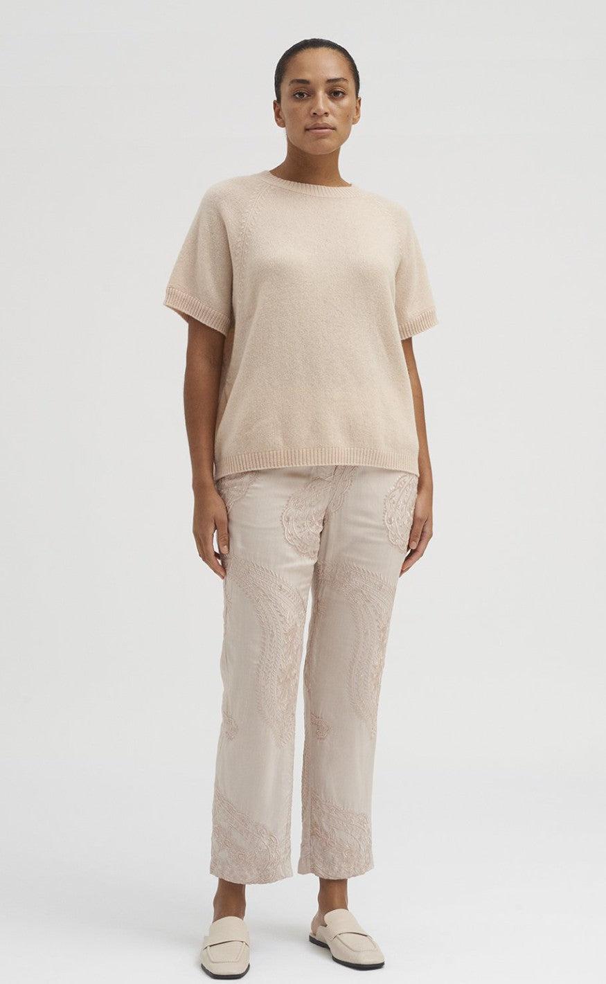 Gustav Bukser - Lin - Ivory