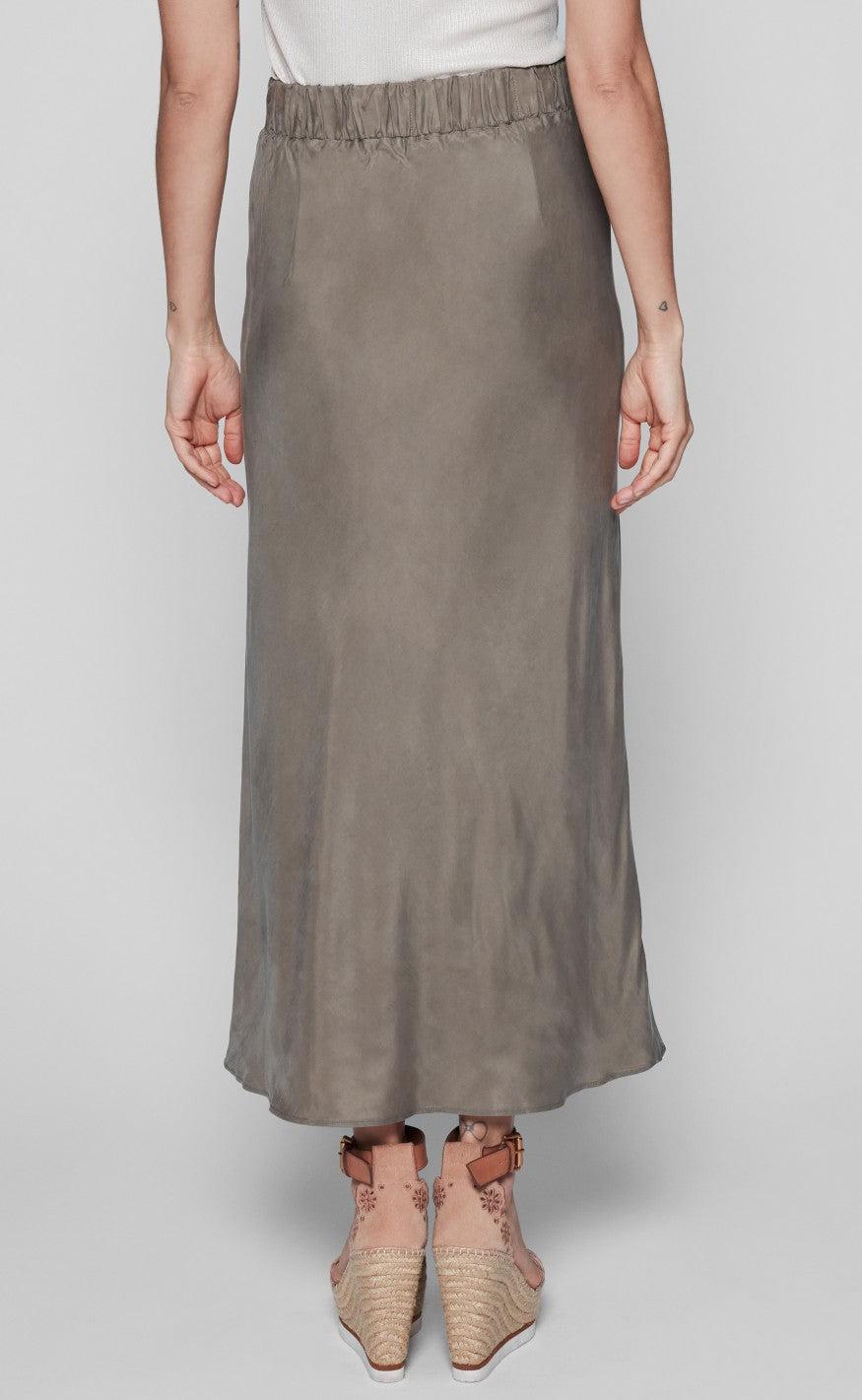Gustav Nederdel - Elly Bias Cut - Dried Green
