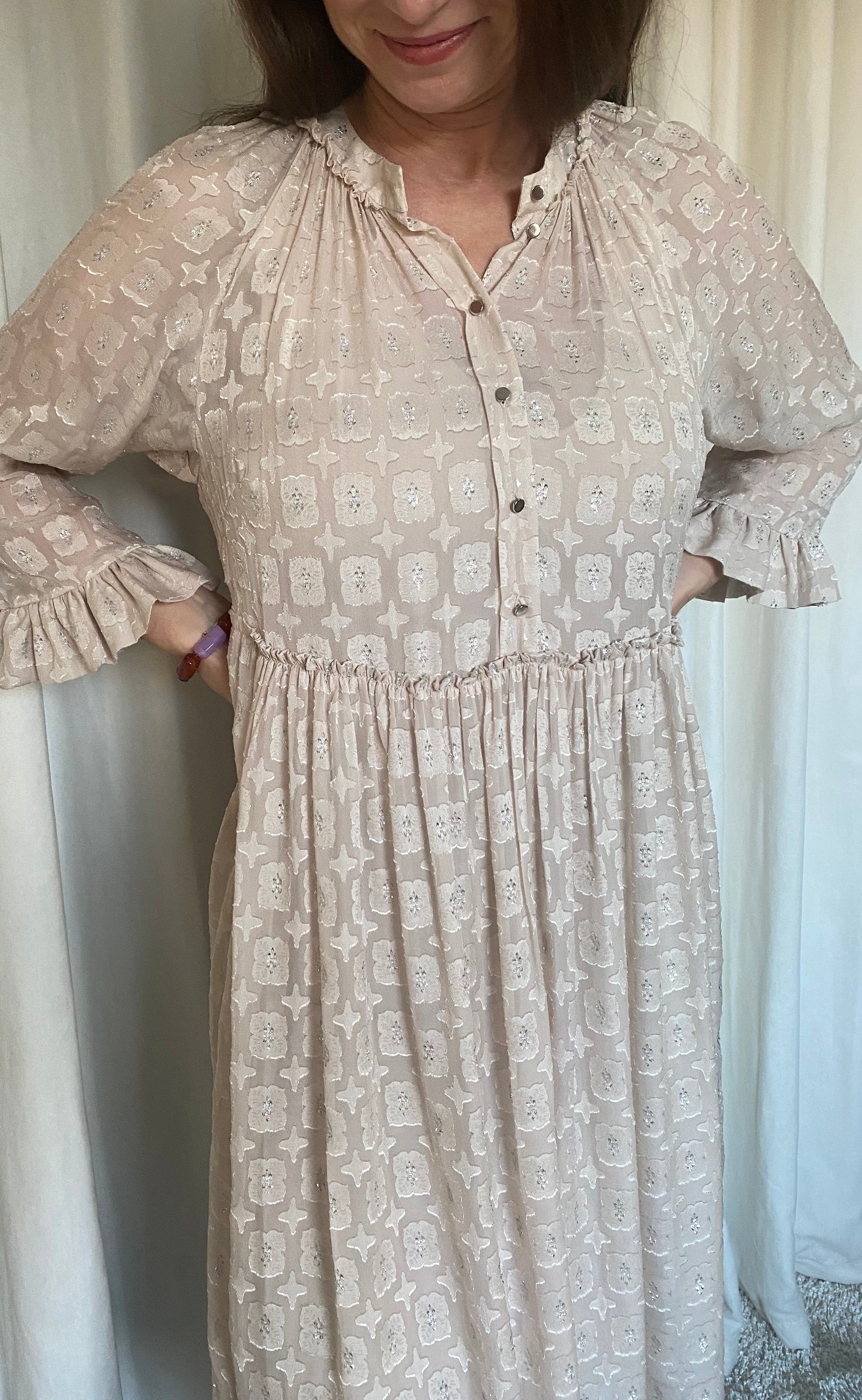 Gustav kjole - Jara Short - Pearl