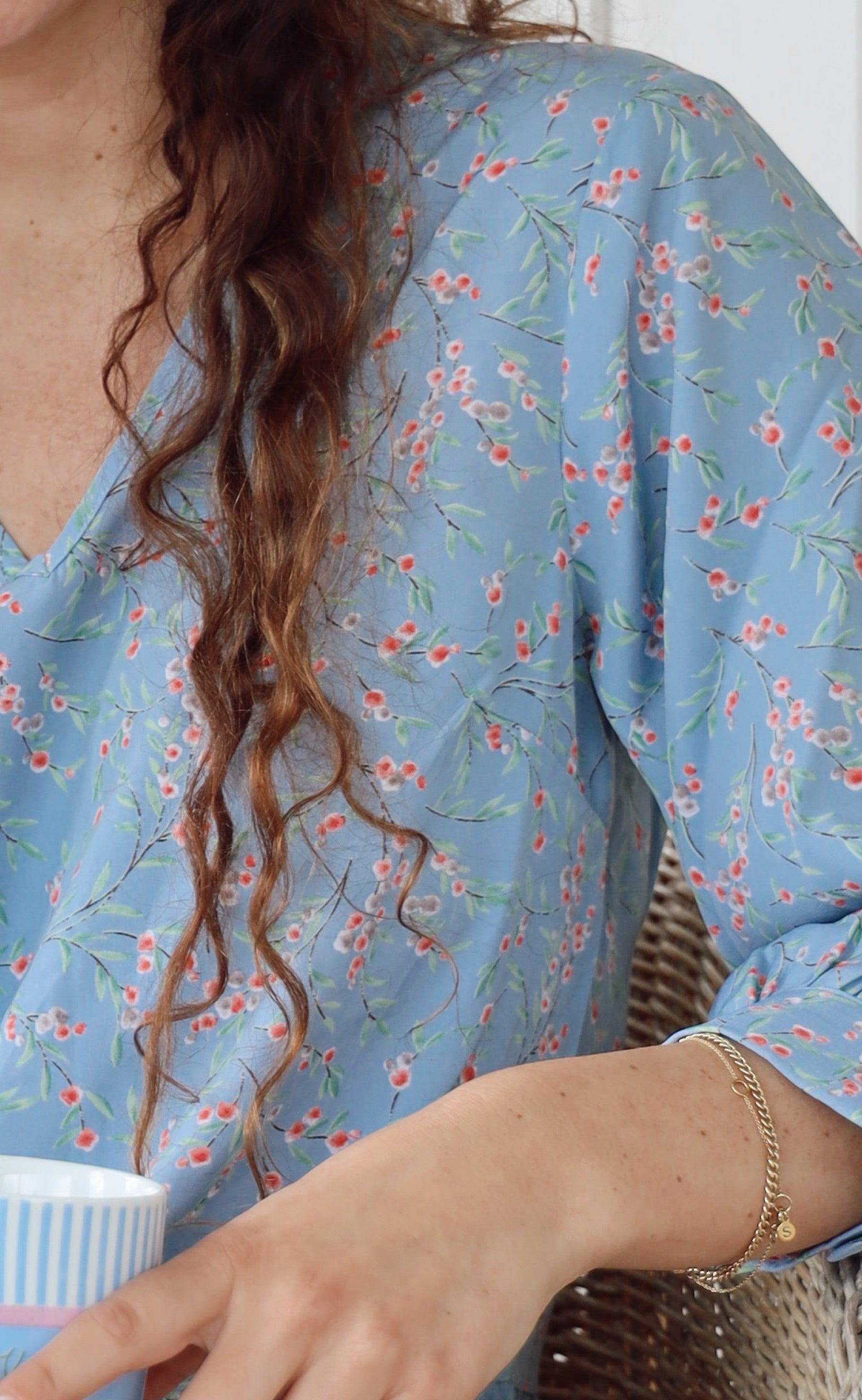INA Copenhagen Kjole - Camille - Blue / Rose Flower