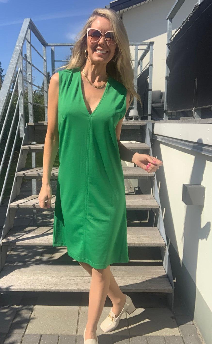 INA Copenhagen Kjole - Isa Spencer - Green