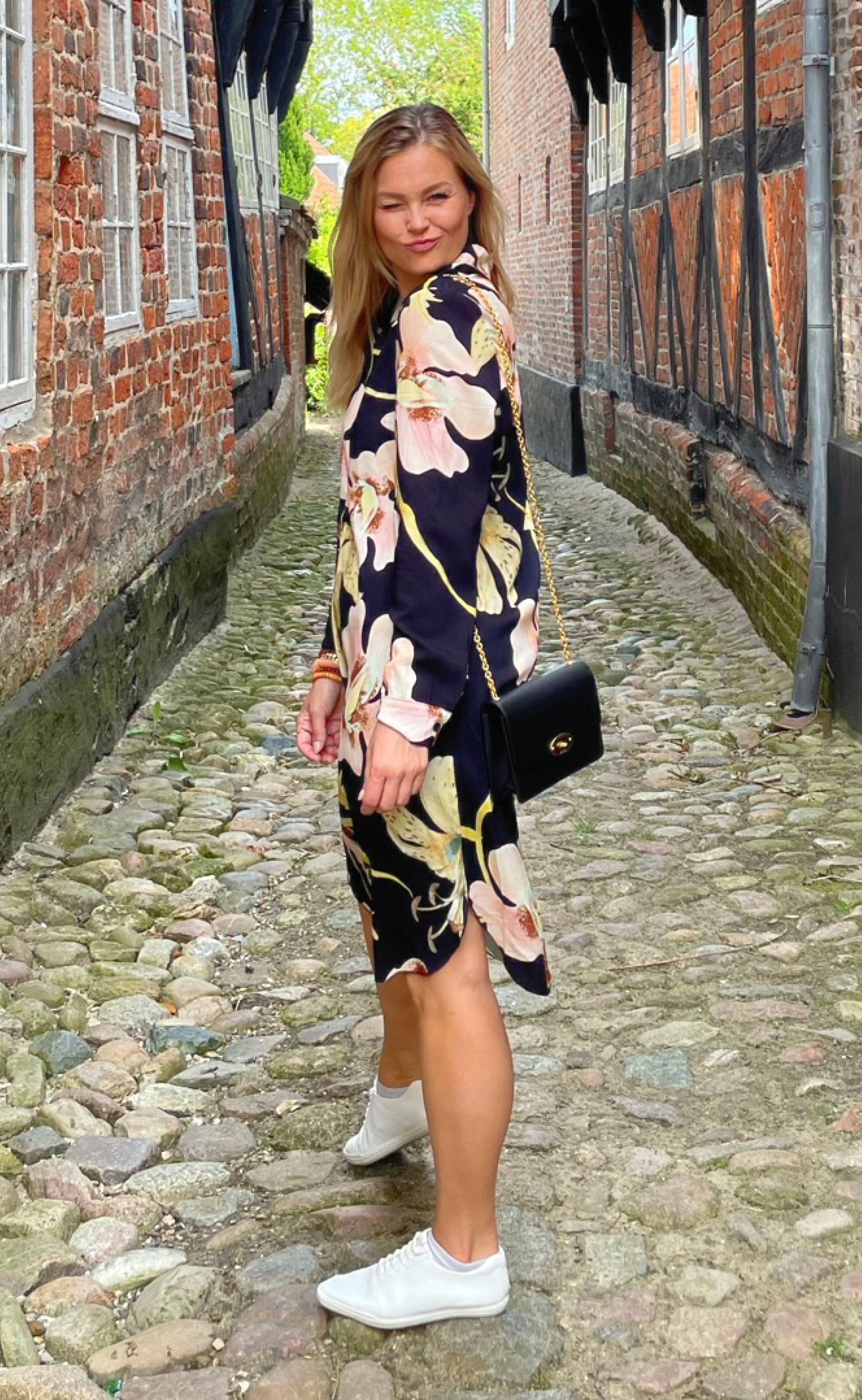 INA Copenhagen Kjole - Lilli - Black Flower