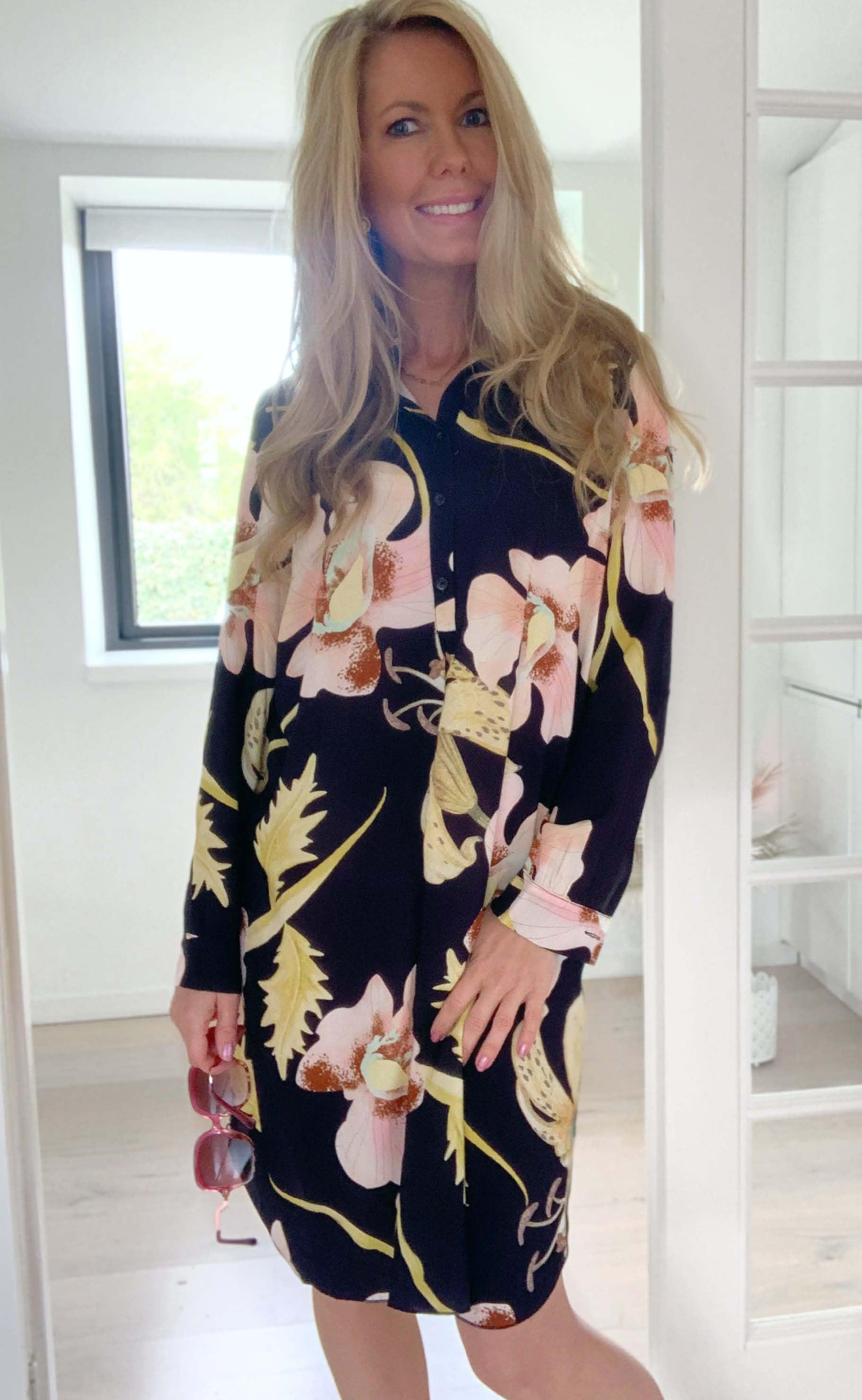 INA Copenhagen Kjole - Lilli - Black Flower