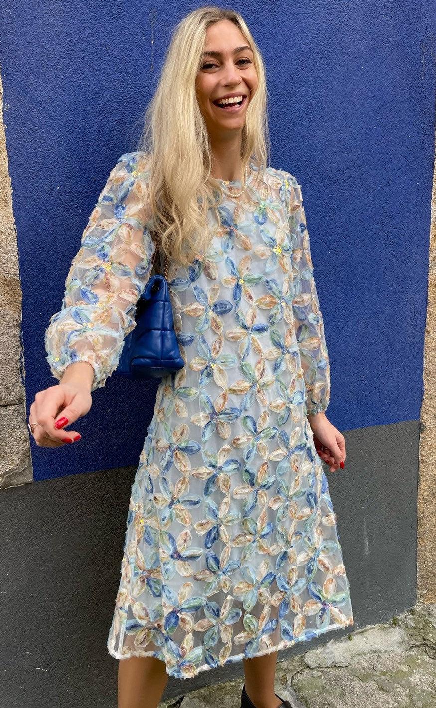 INA Copenhagen Kjole - Pama - Blue Sequin Flower
