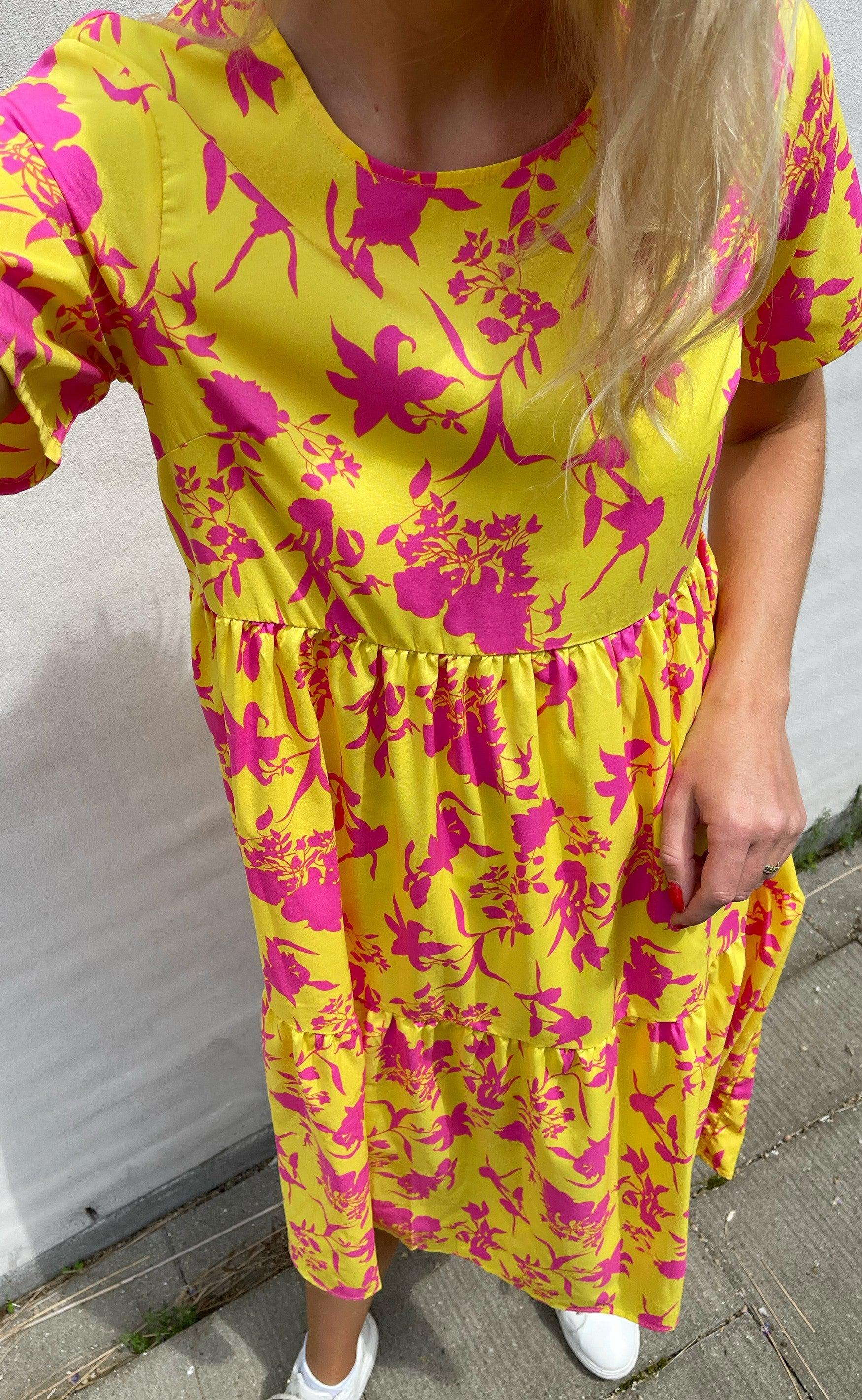 INA Copenhagen Kjole - Selma - Yellow / Pink Flower