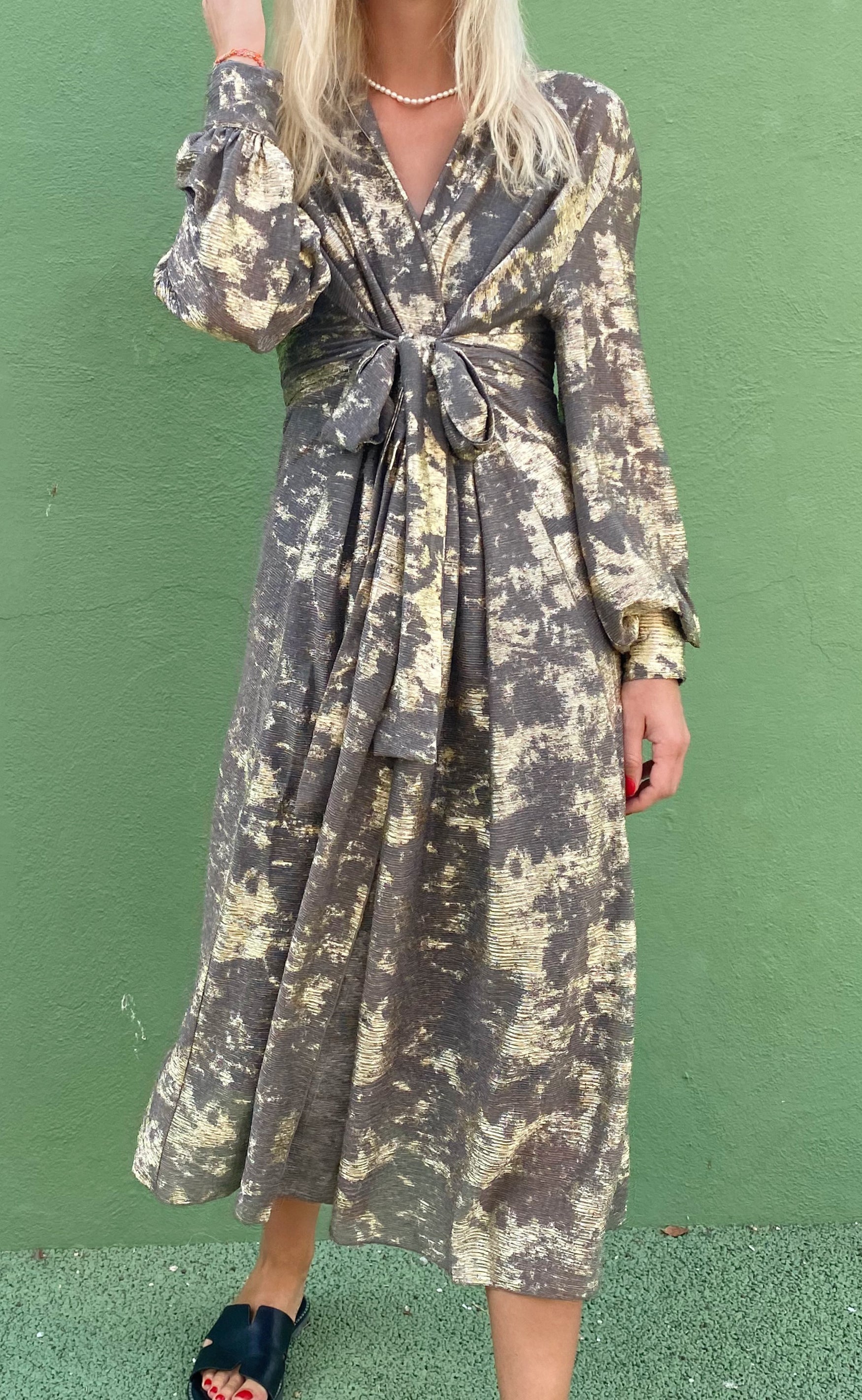 Karmamia Copenhagen Kjole - Lola - Gold Waves