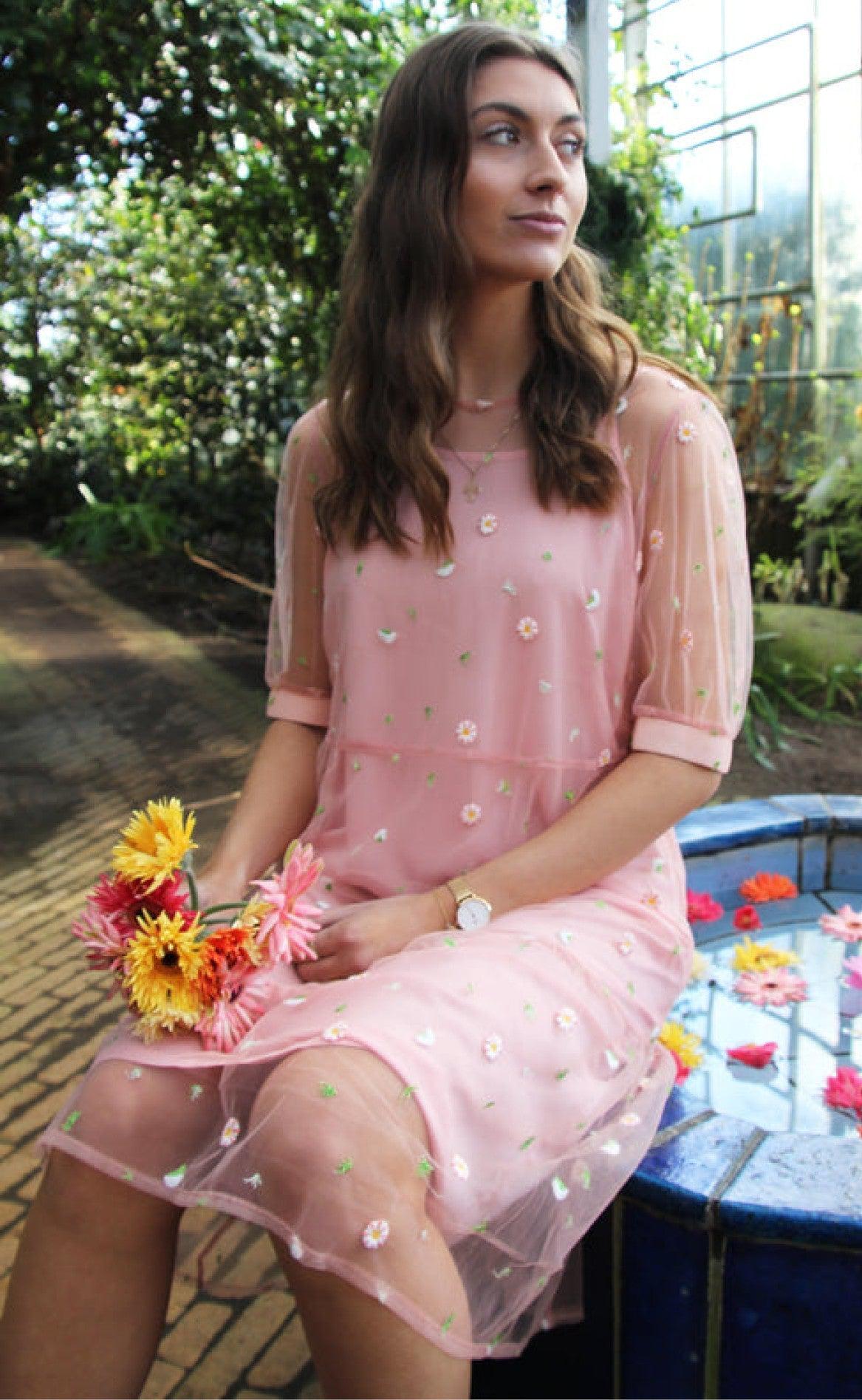 Liberte Kjole - Barbara - Peach